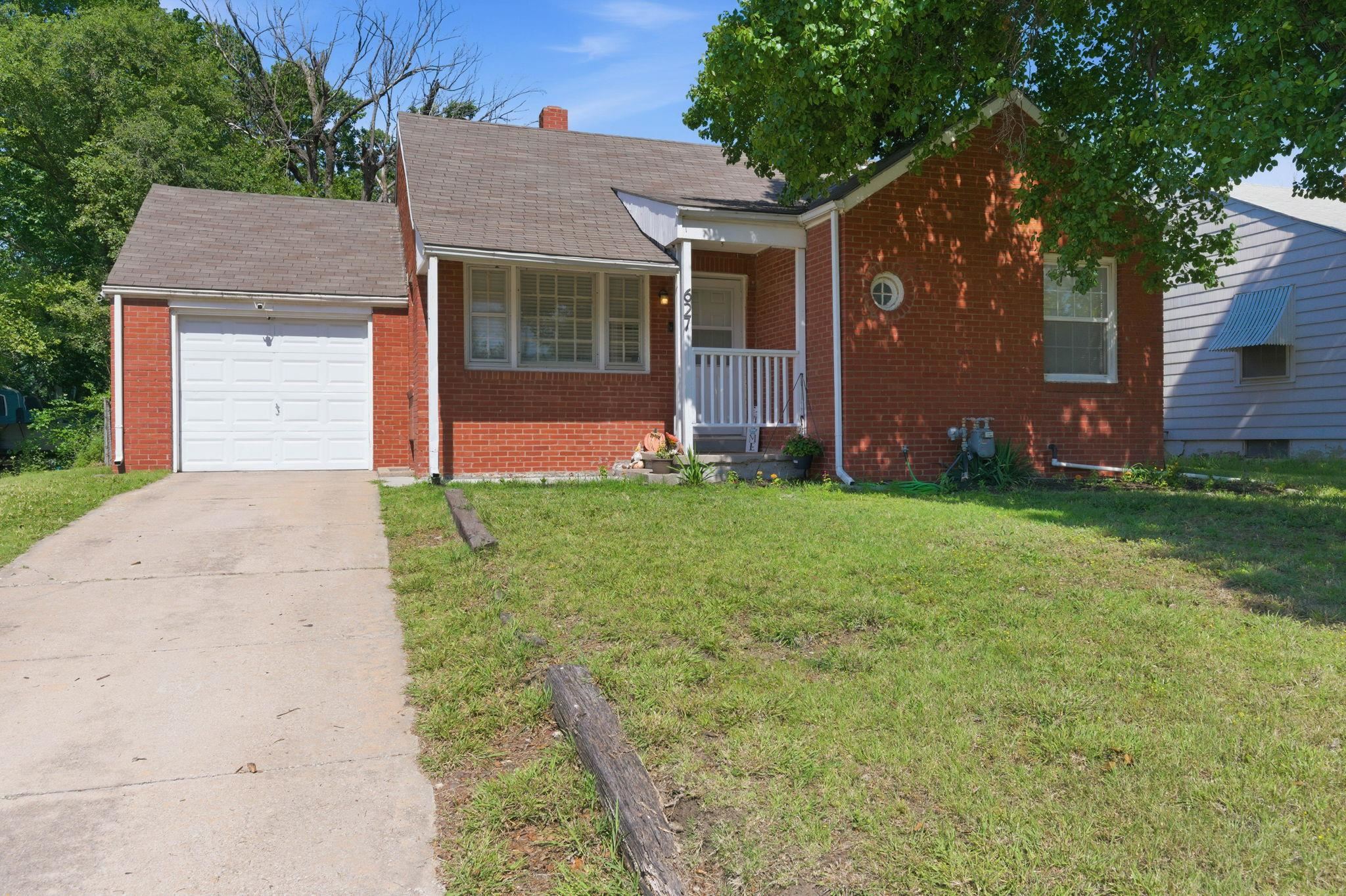 627 N Glendale Street Wichita KS 67208