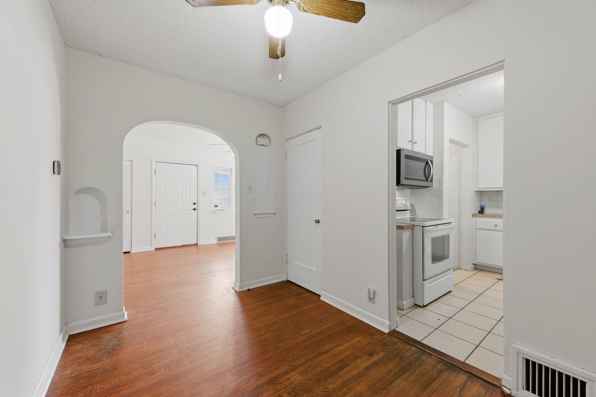 627 N Glendale Street Wichita KS 67208