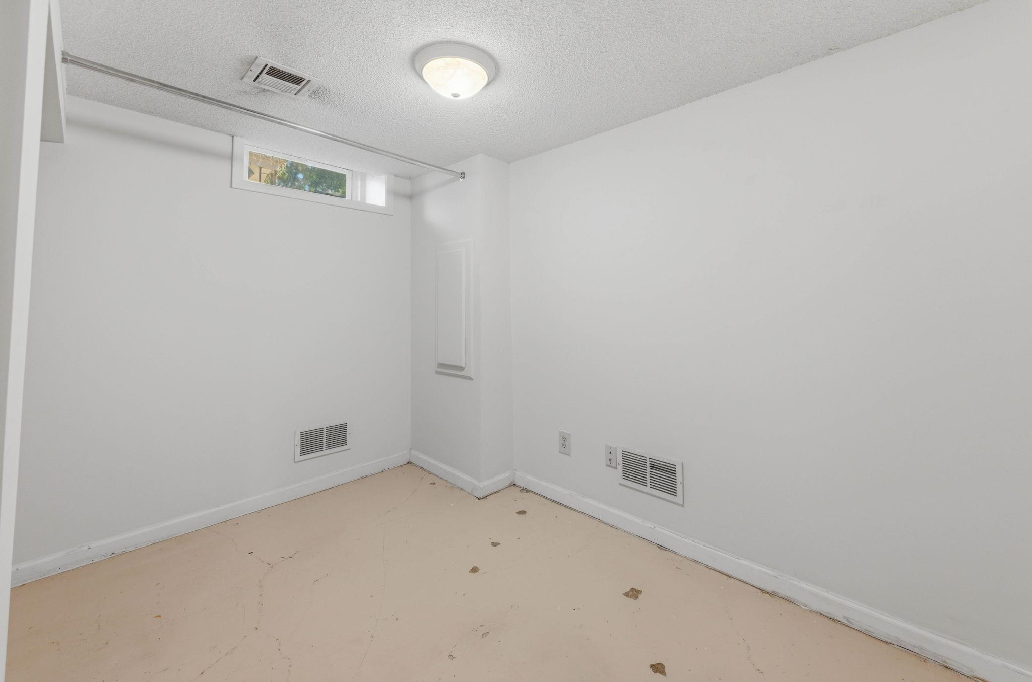 627 N Glendale Street Wichita KS 67208