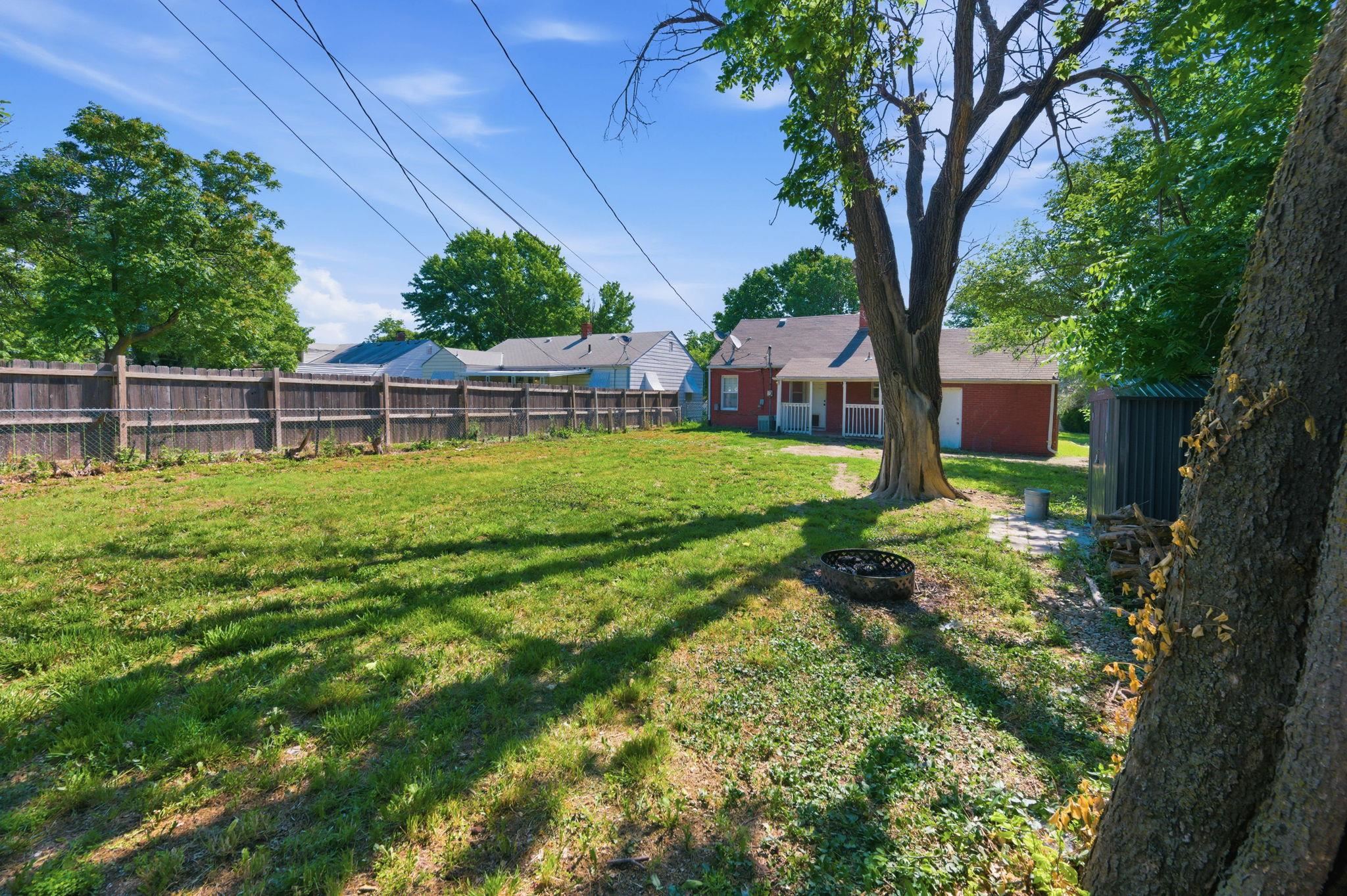 627 N Glendale Street Wichita KS 67208