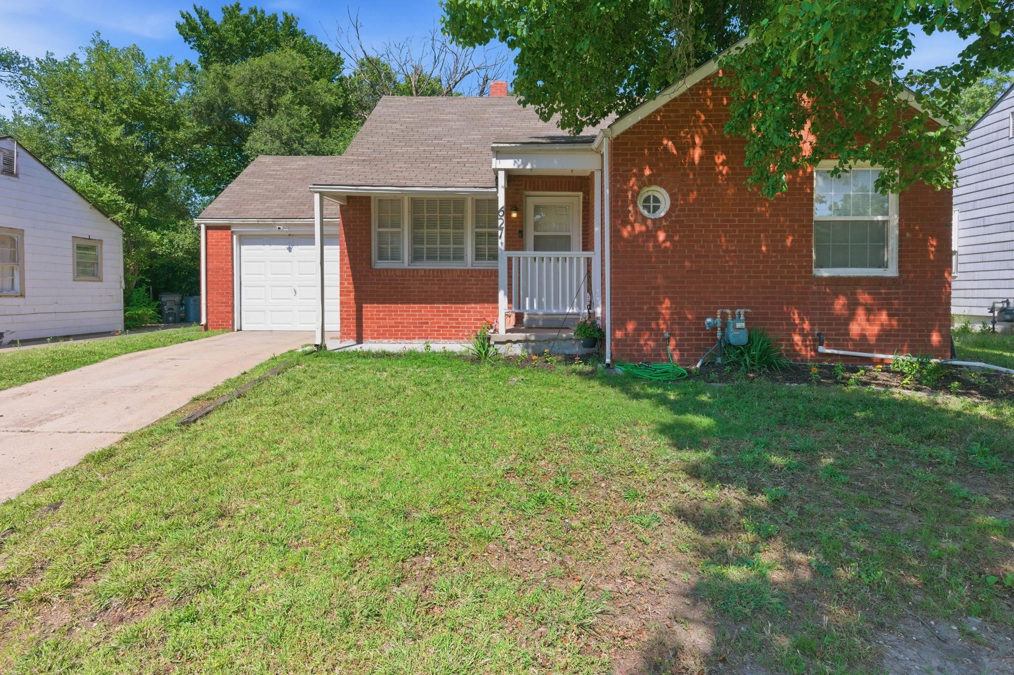 627 N Glendale Street Wichita KS 67208