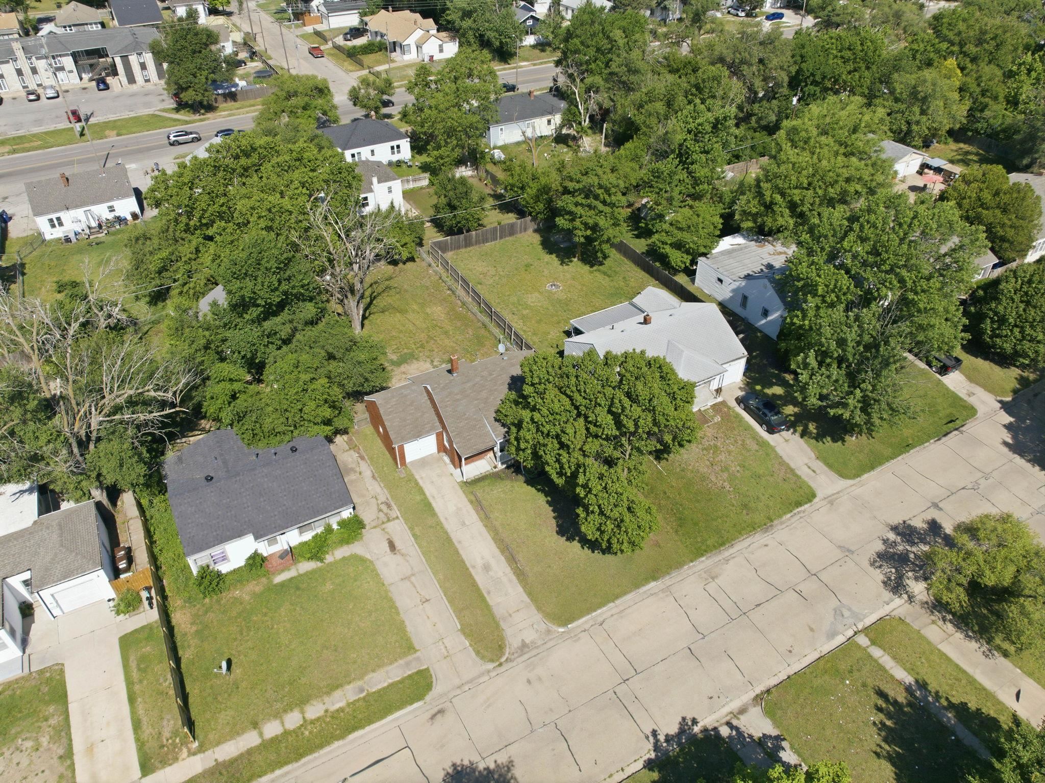 627 N Glendale Street Wichita KS 67208