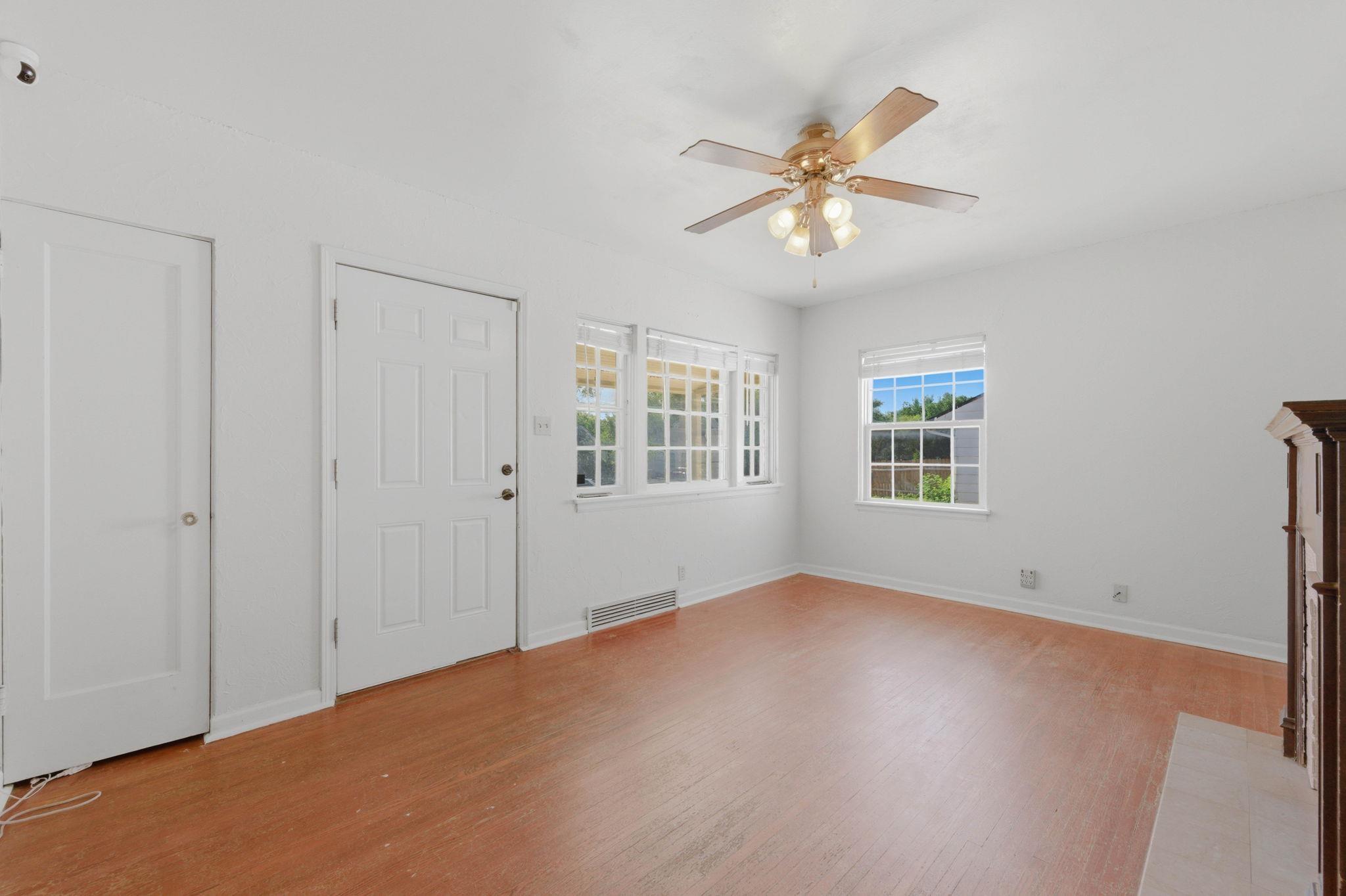 627 N Glendale Street Wichita KS 67208