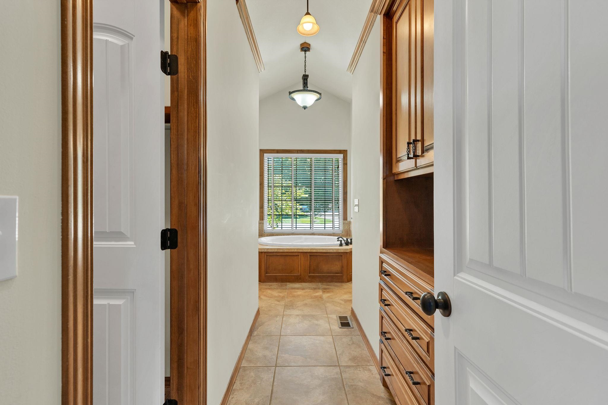 3045 Willow Creek Rose Hill KS 67133