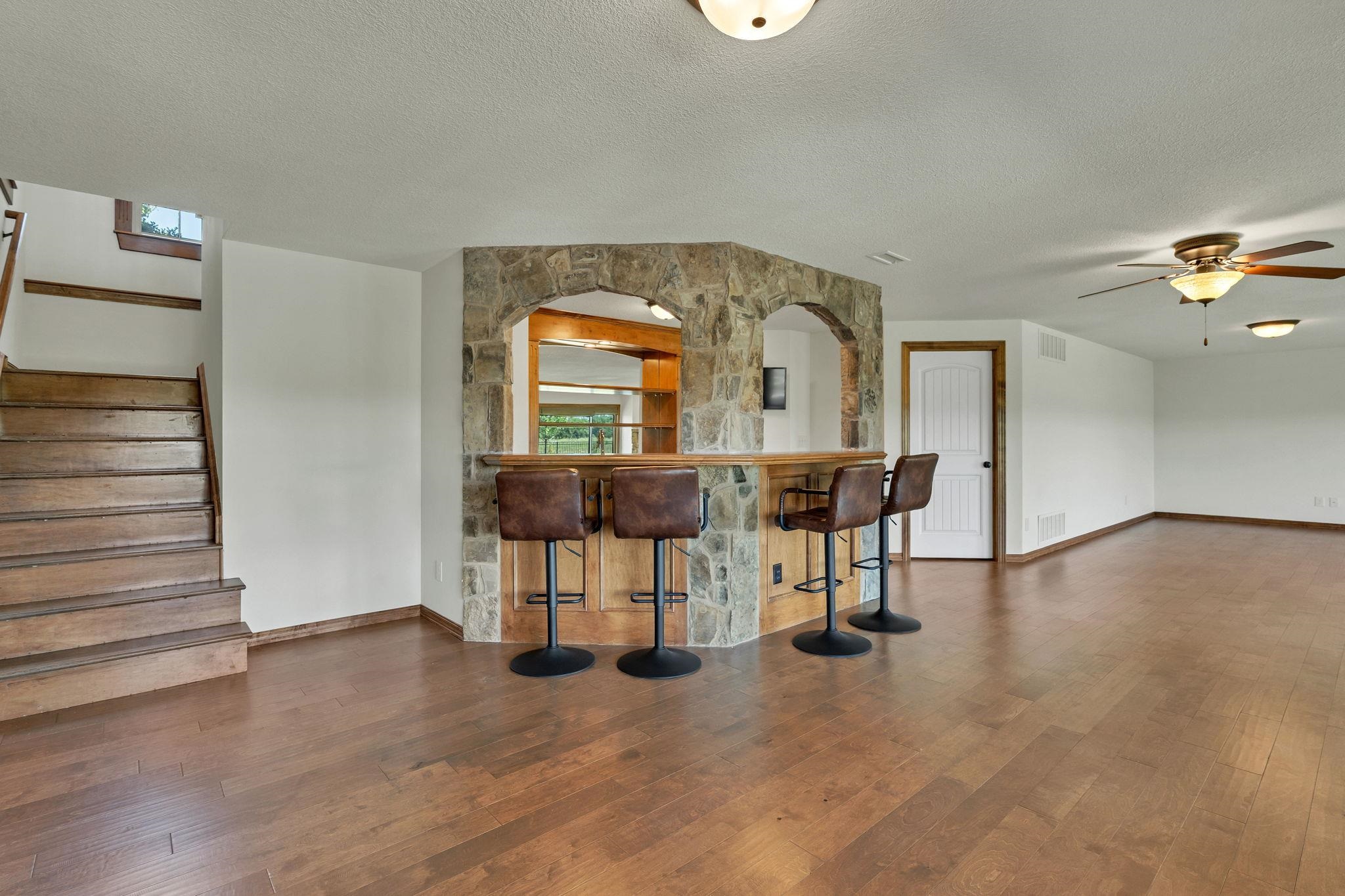 3045 Willow Creek Rose Hill KS 67133