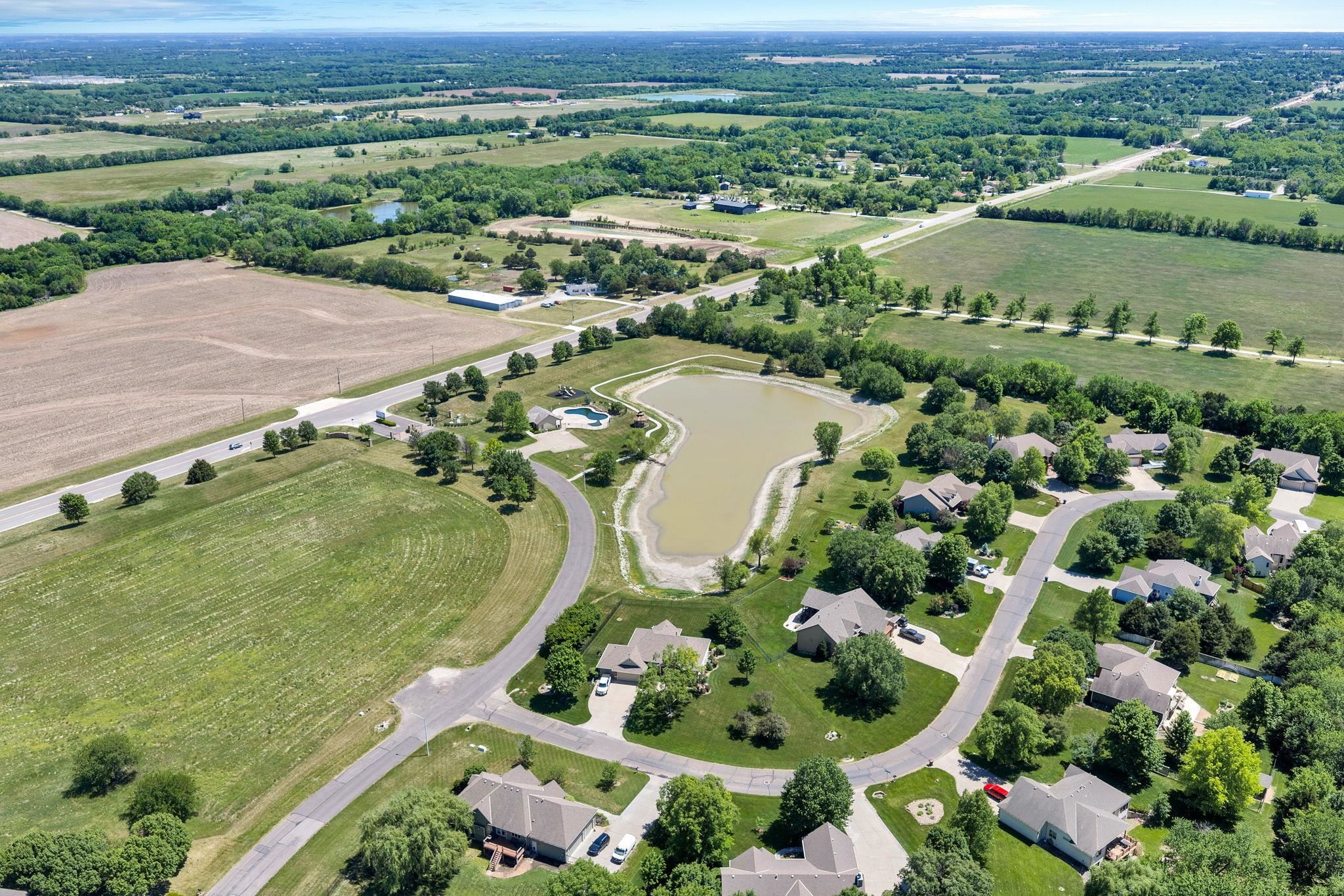 3045 Willow Creek Rose Hill KS 67133