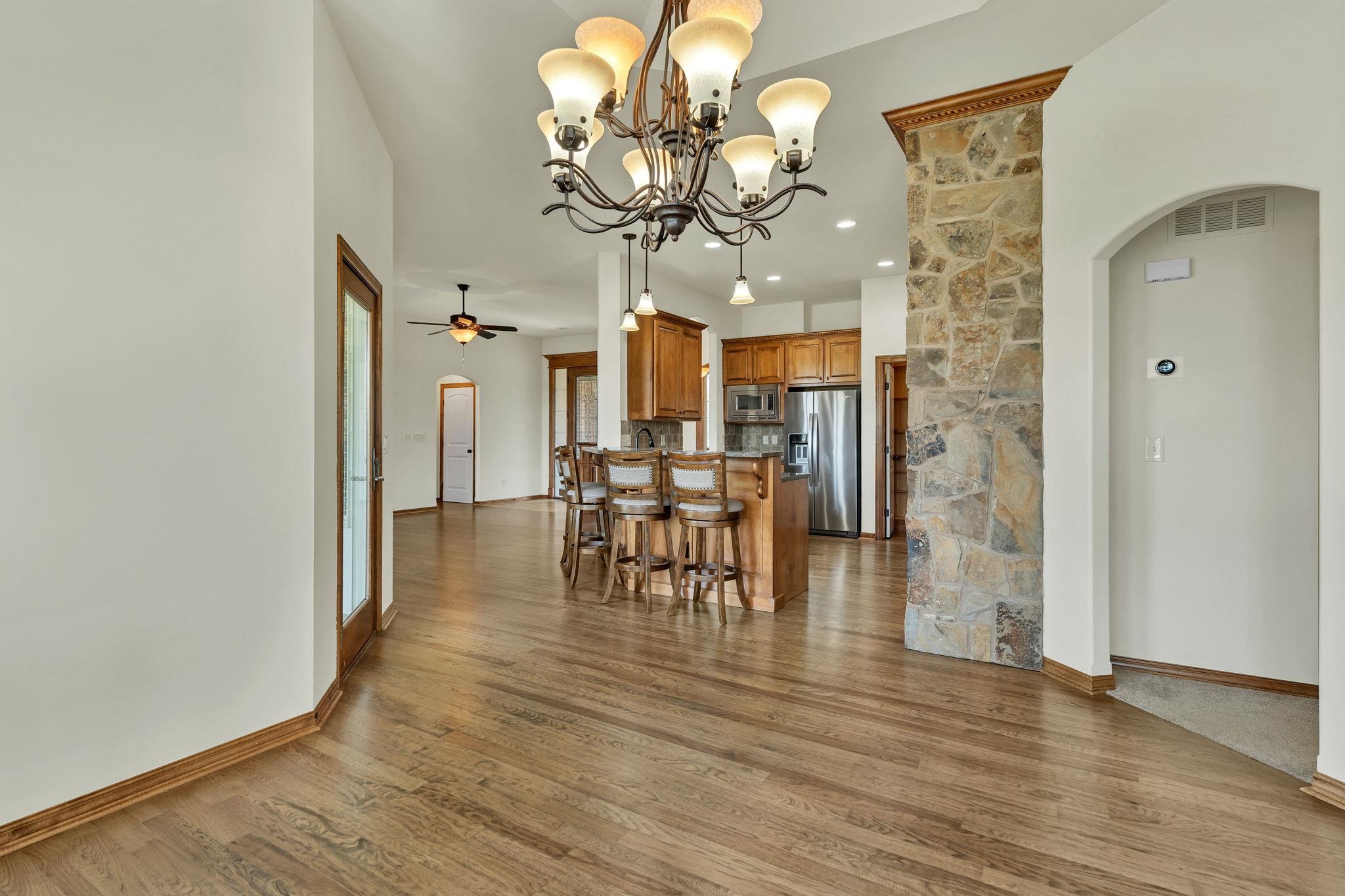 3045 Willow Creek Rose Hill KS 67133