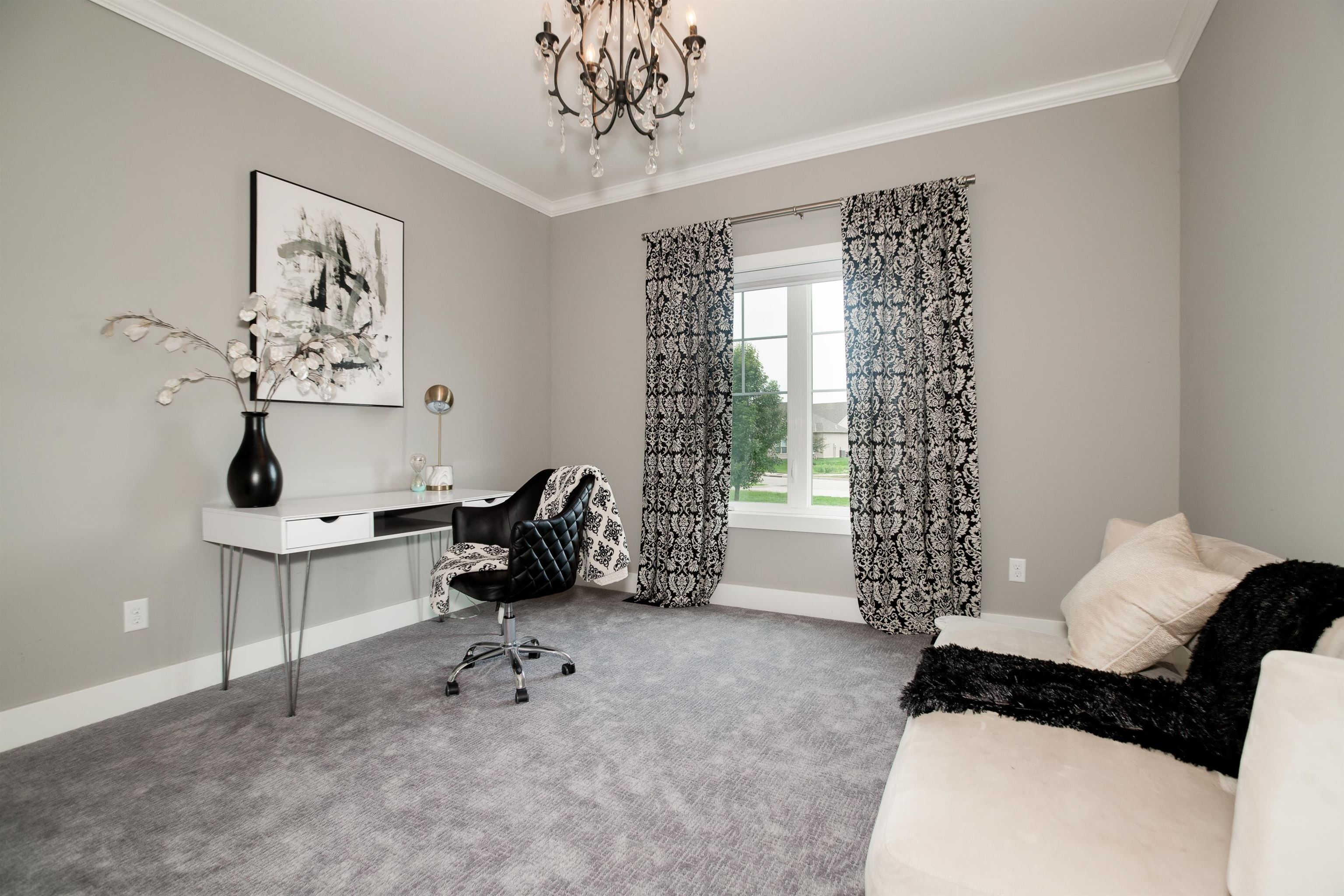 5012 N Remington Bel Aire KS 67226