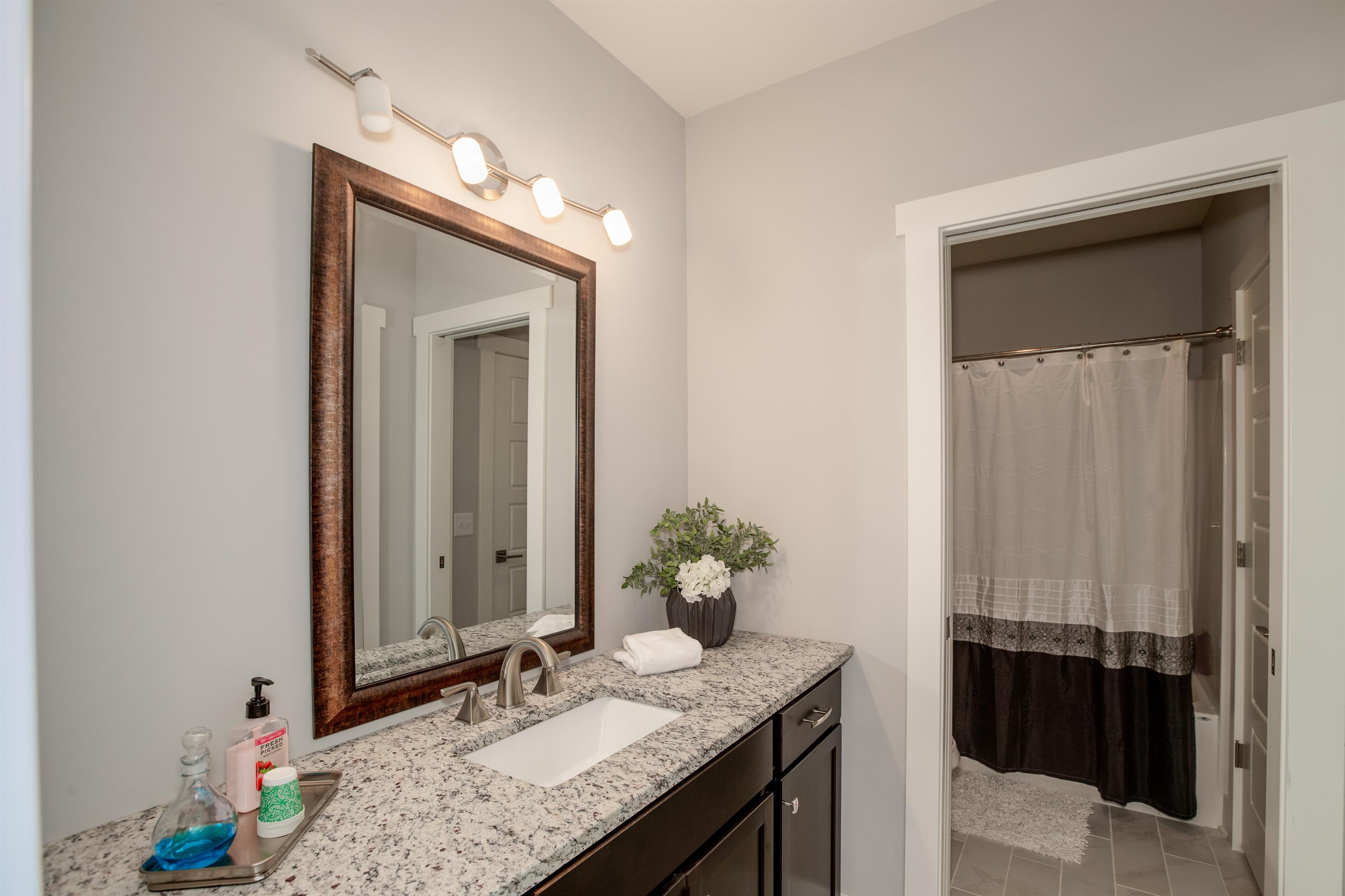 5012 N Remington Bel Aire KS 67226