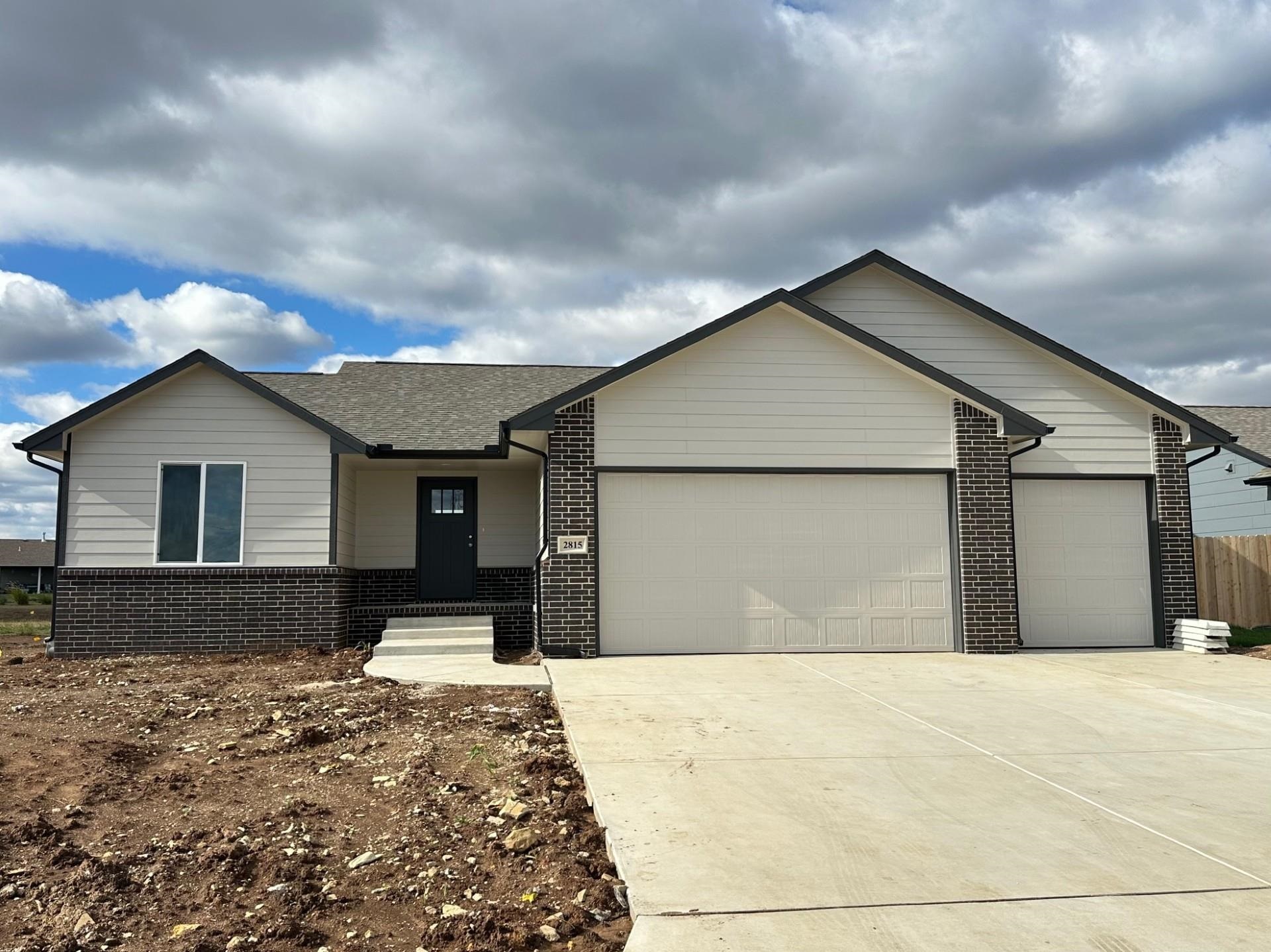 2815 N Rutland Lane Augusta KS 67010