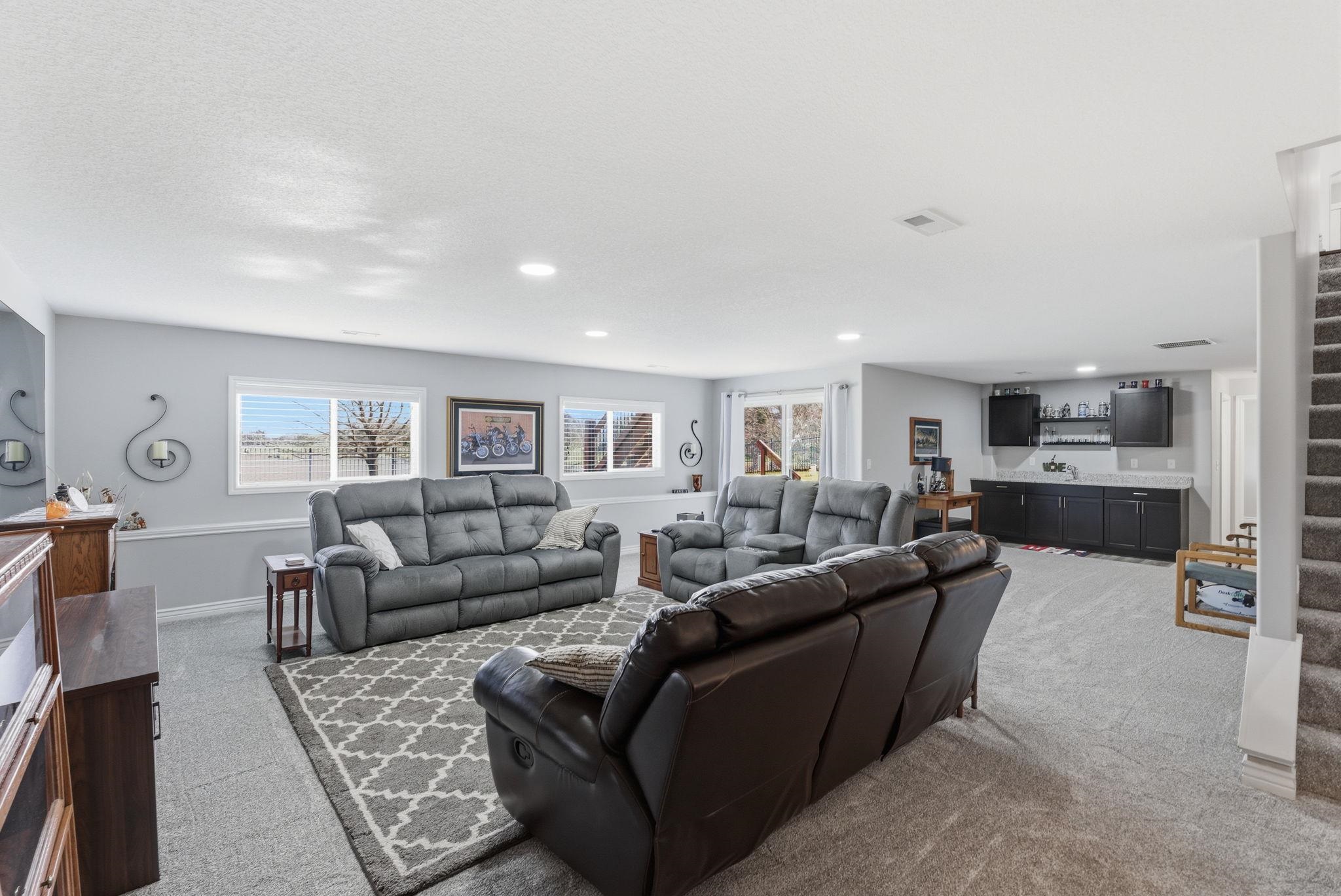 2634 S Lark Lane Wichita KS 67215