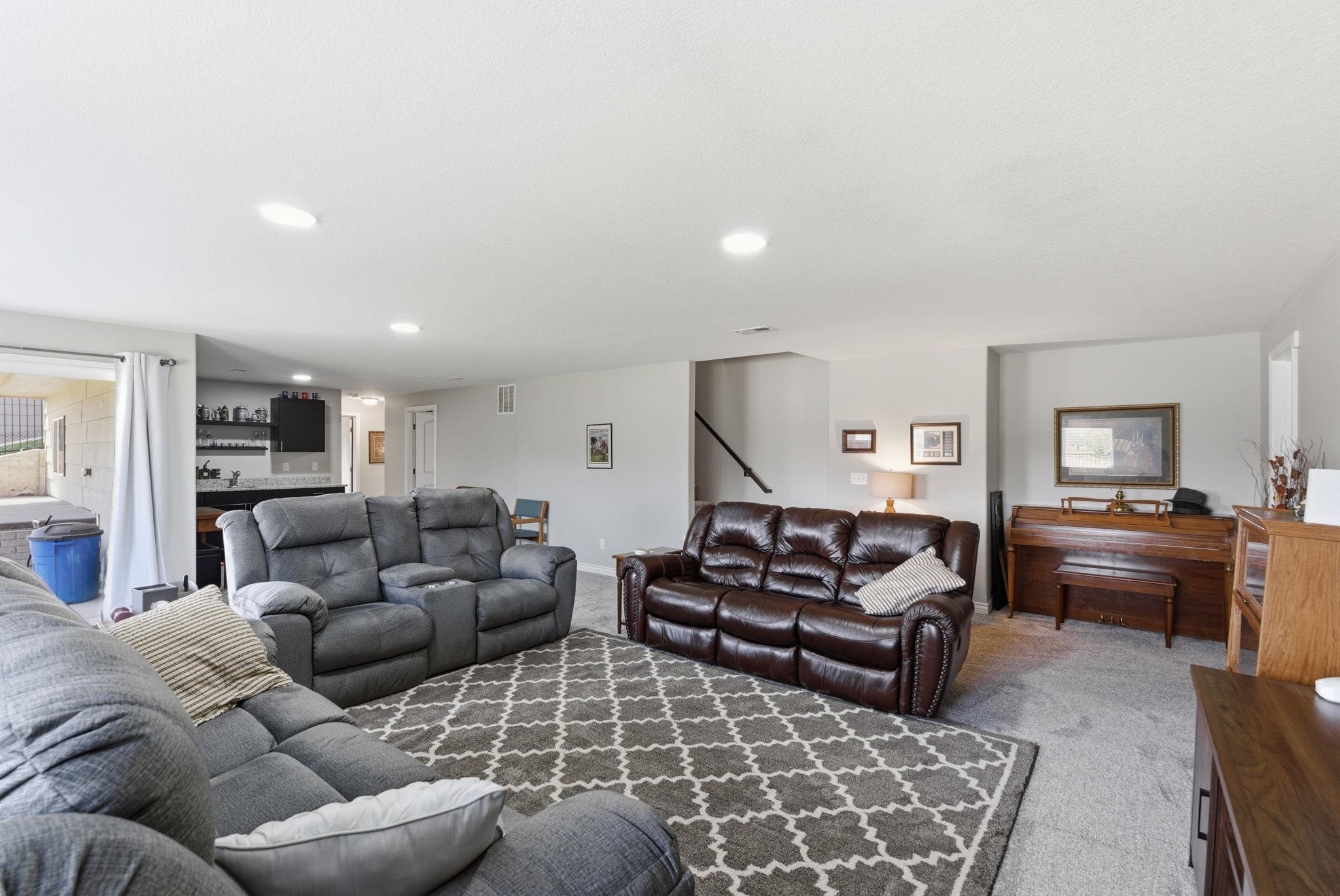 2634 S Lark Lane Wichita KS 67215