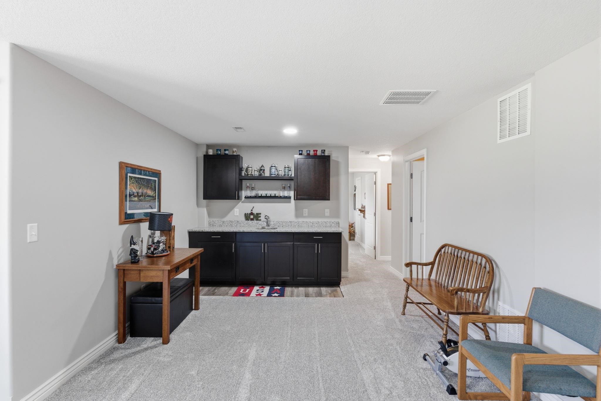 2634 S Lark Lane Wichita KS 67215