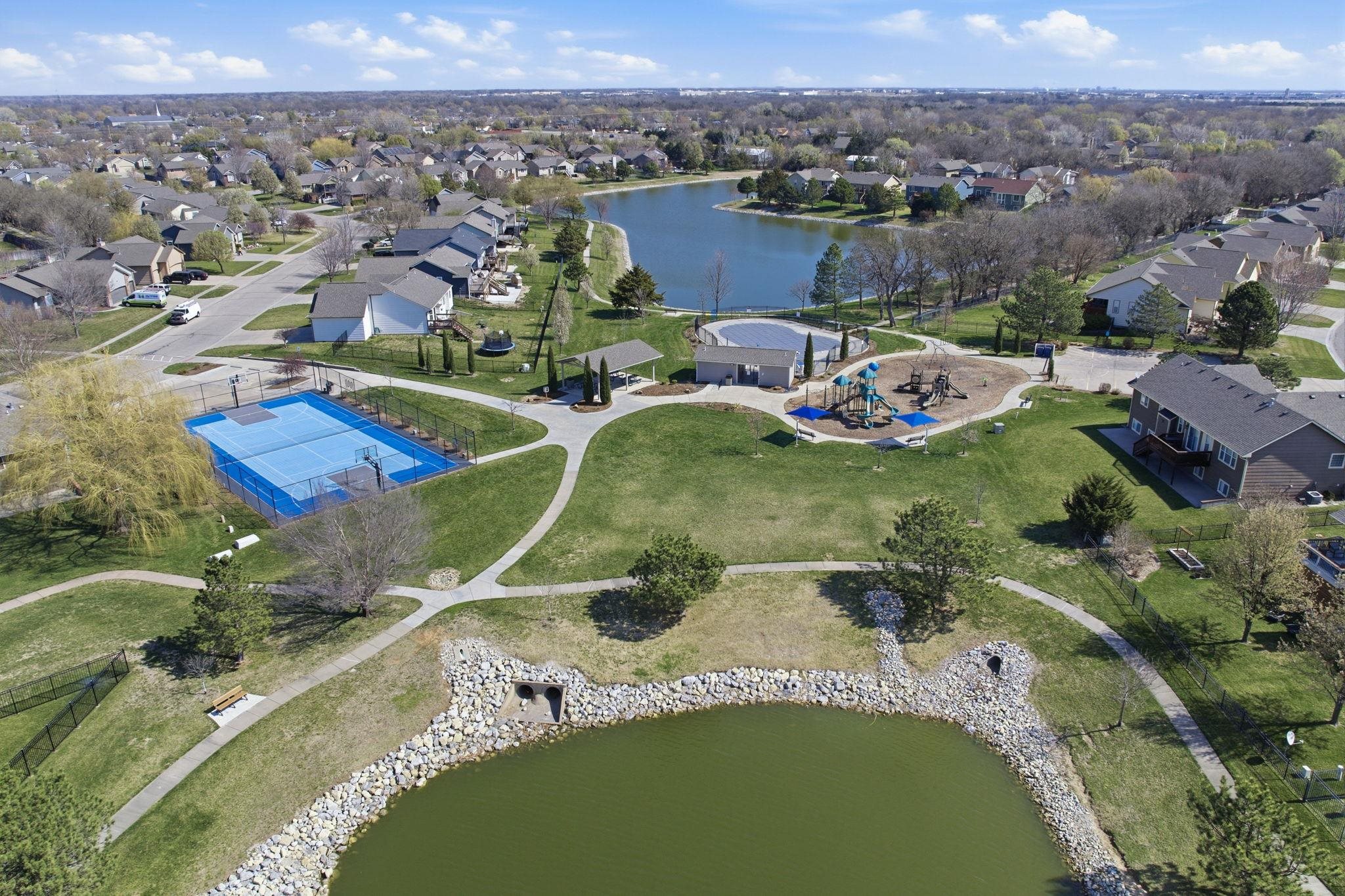 2634 S Lark Lane Wichita KS 67215