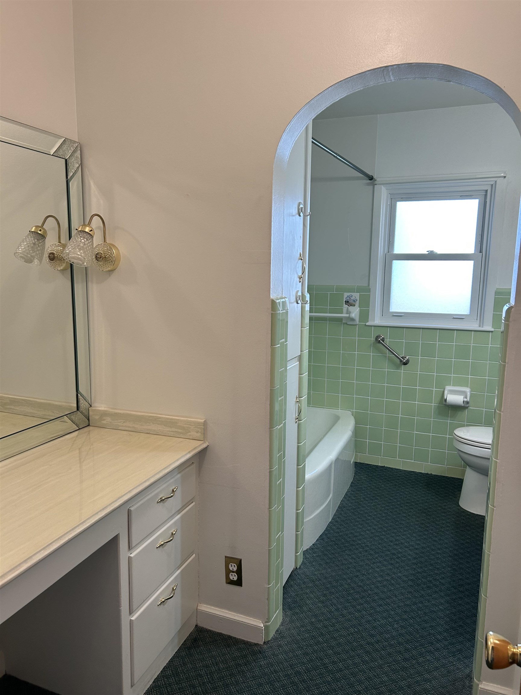 1141 W River Boulevard Wichita KS 67203