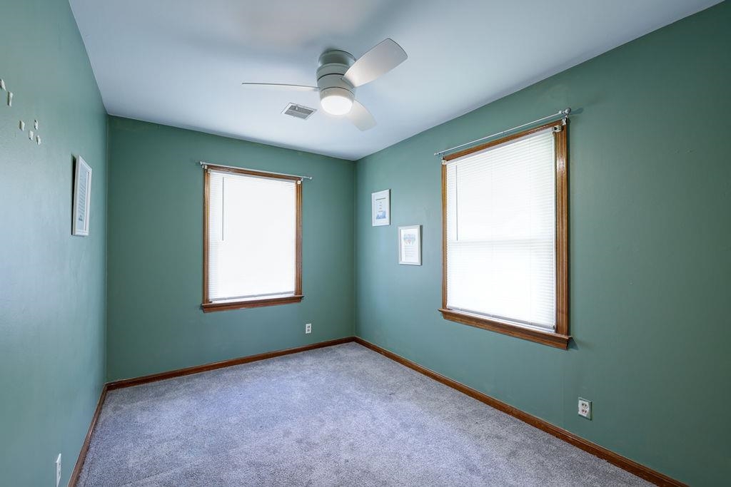 111 N Park Street Winfield KS 67156