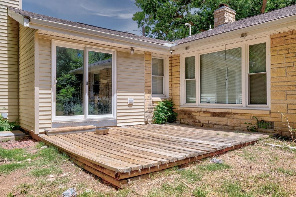 111 N Park Street Winfield KS 67156