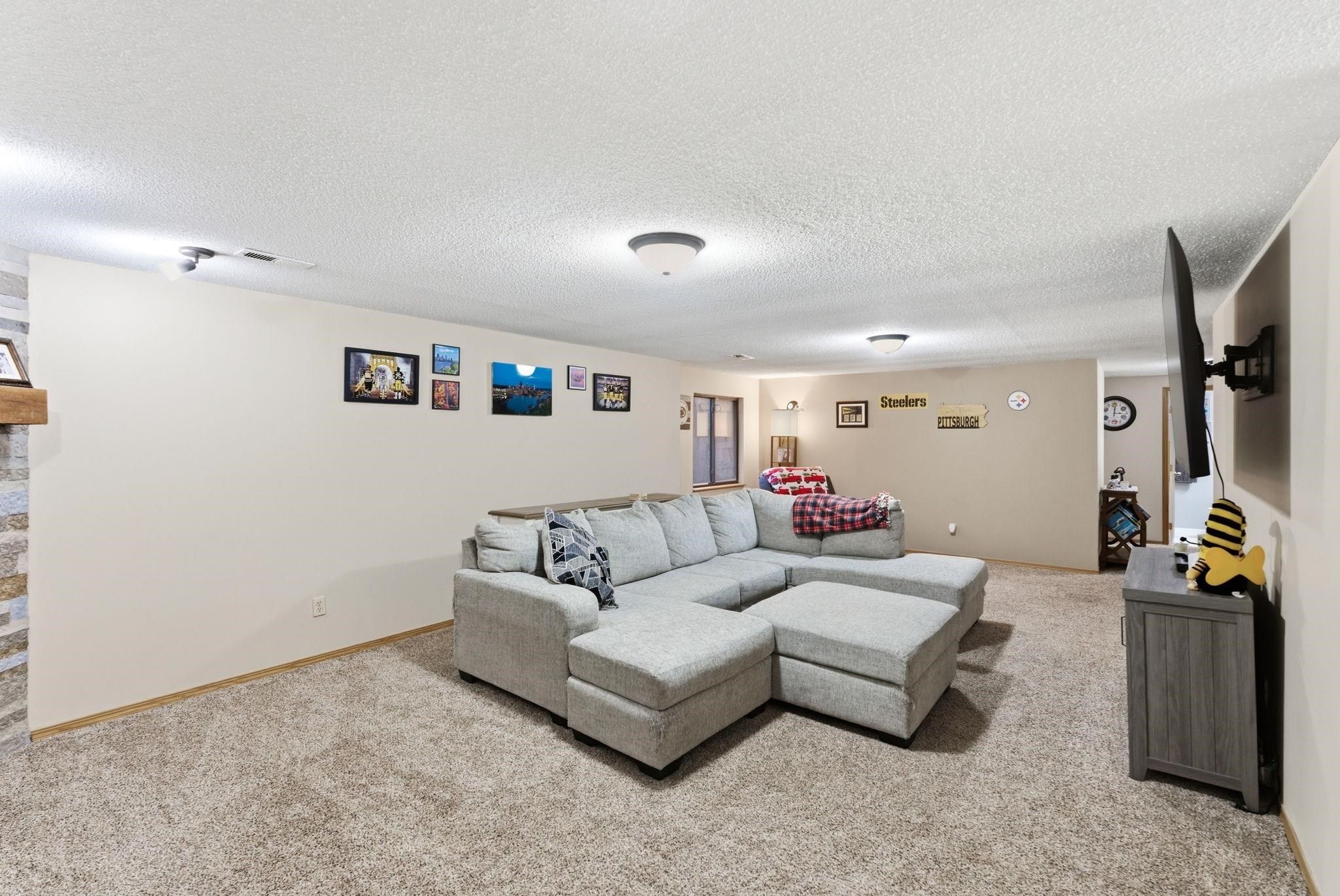 11710 W Jamesburg Street Wichita KS 67212-6460