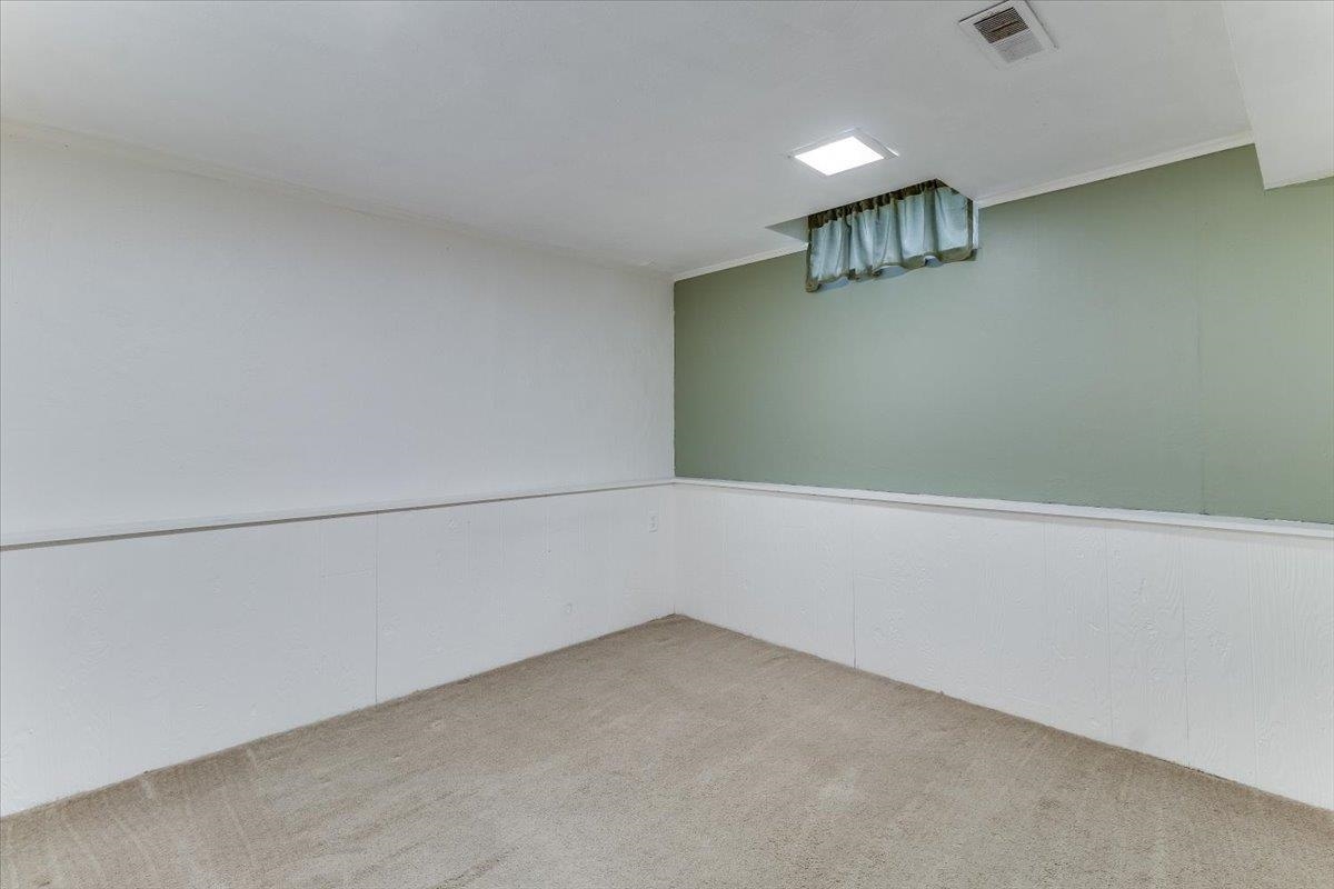 9528 W Shade Wichita KS 67212