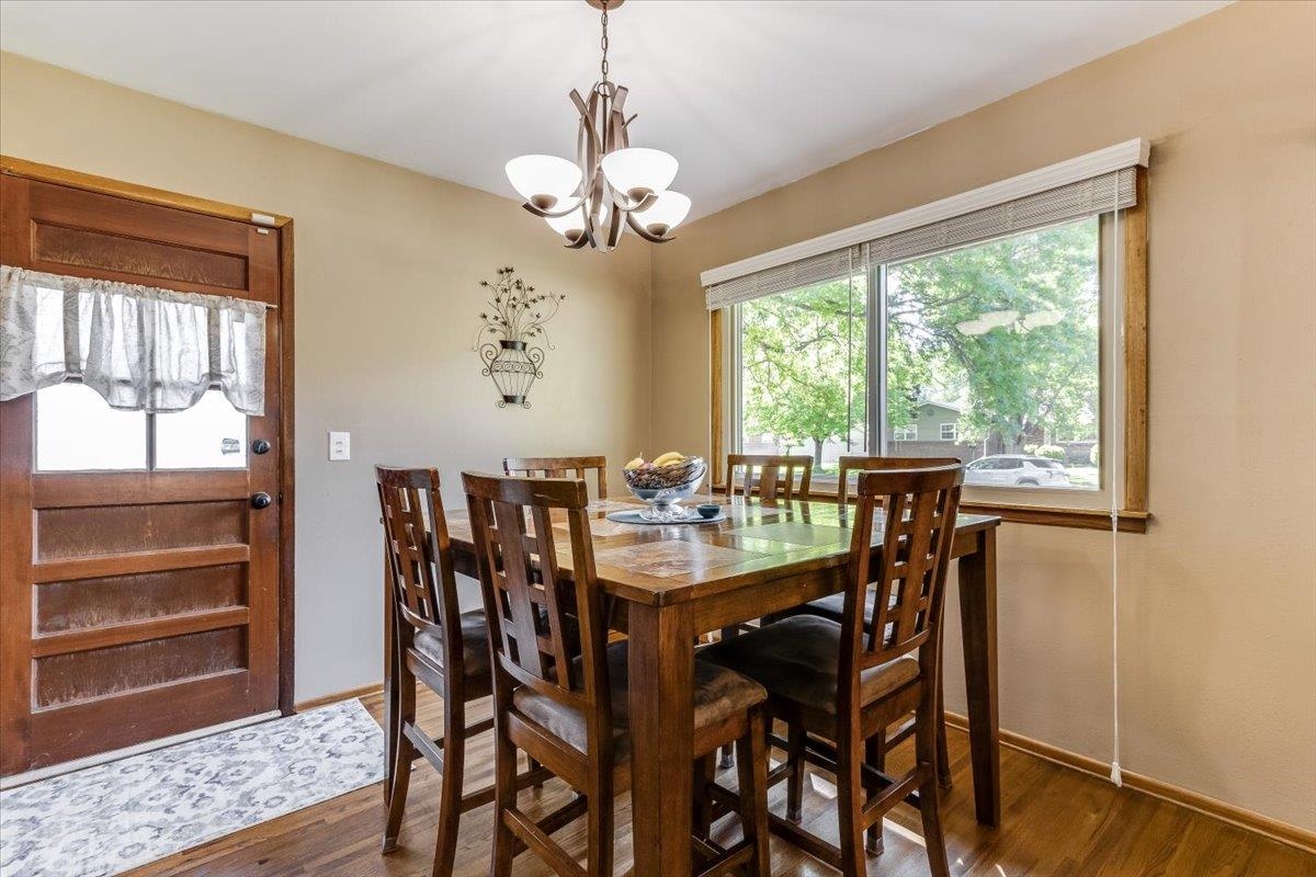 9528 W Shade Wichita KS 67212