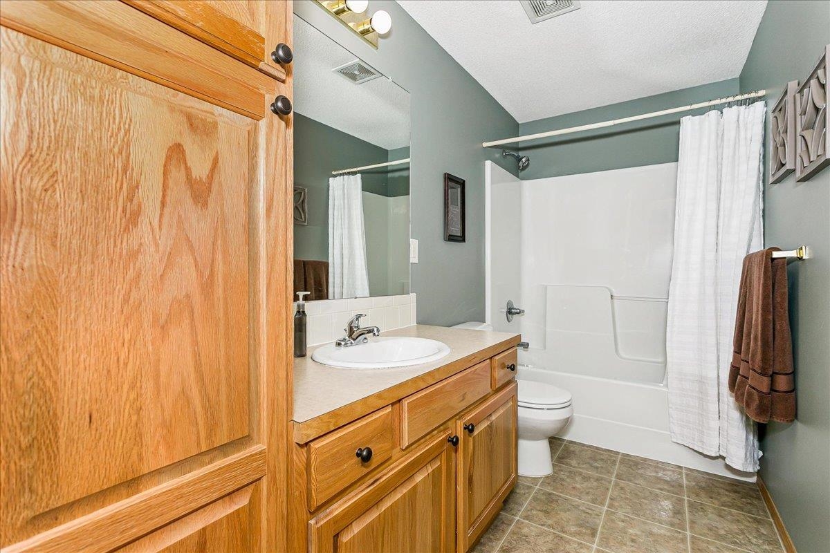 4702 E Eagles Landing Court Wichita KS 67220