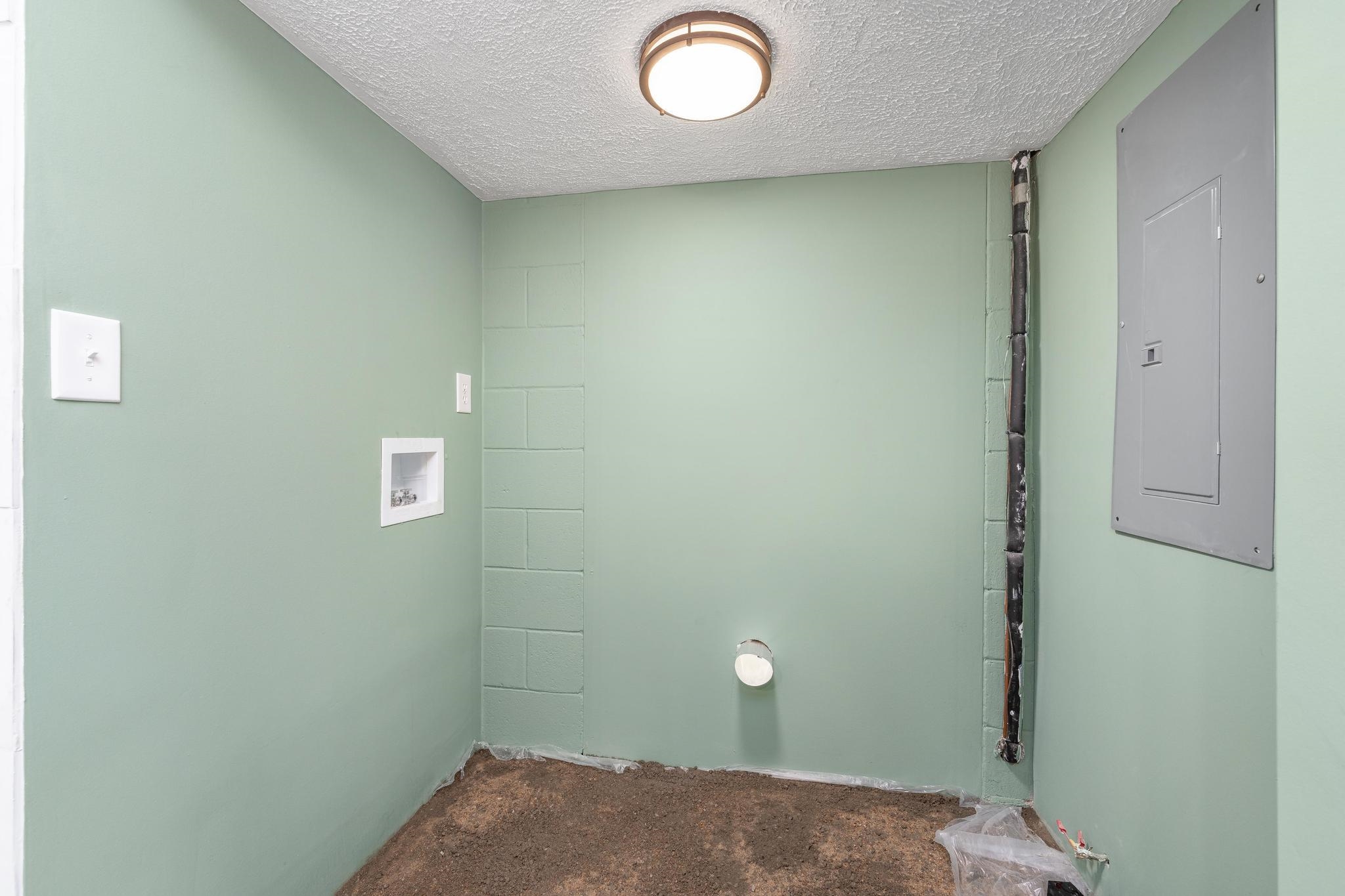 617 N High Wellington KS 67152