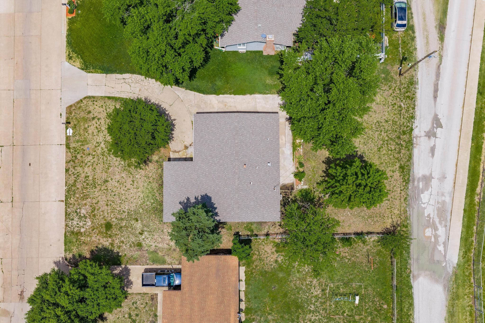 617 N High Wellington KS 67152
