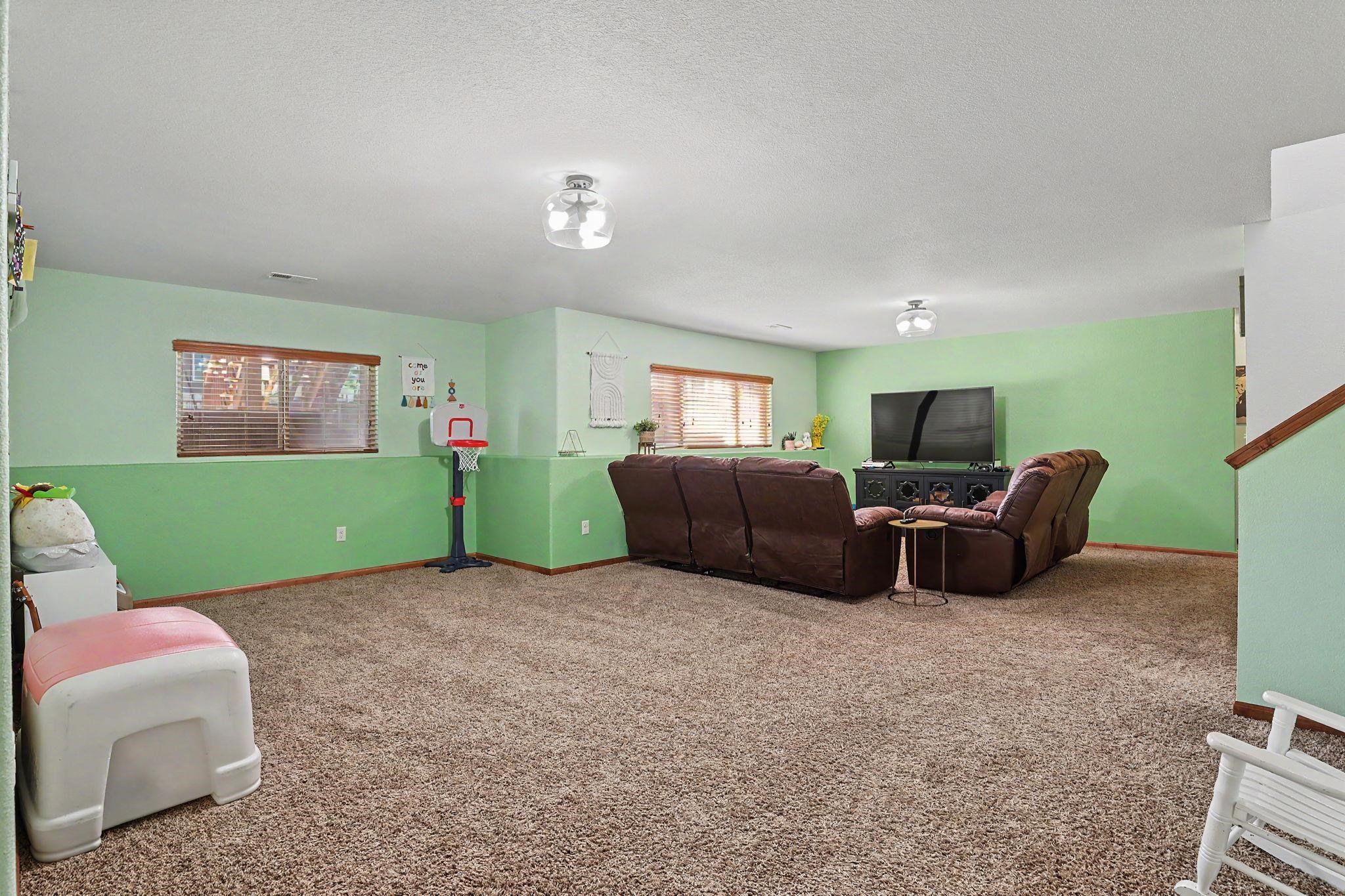 2113 N Walnut Creek Drive Derby KS 67037