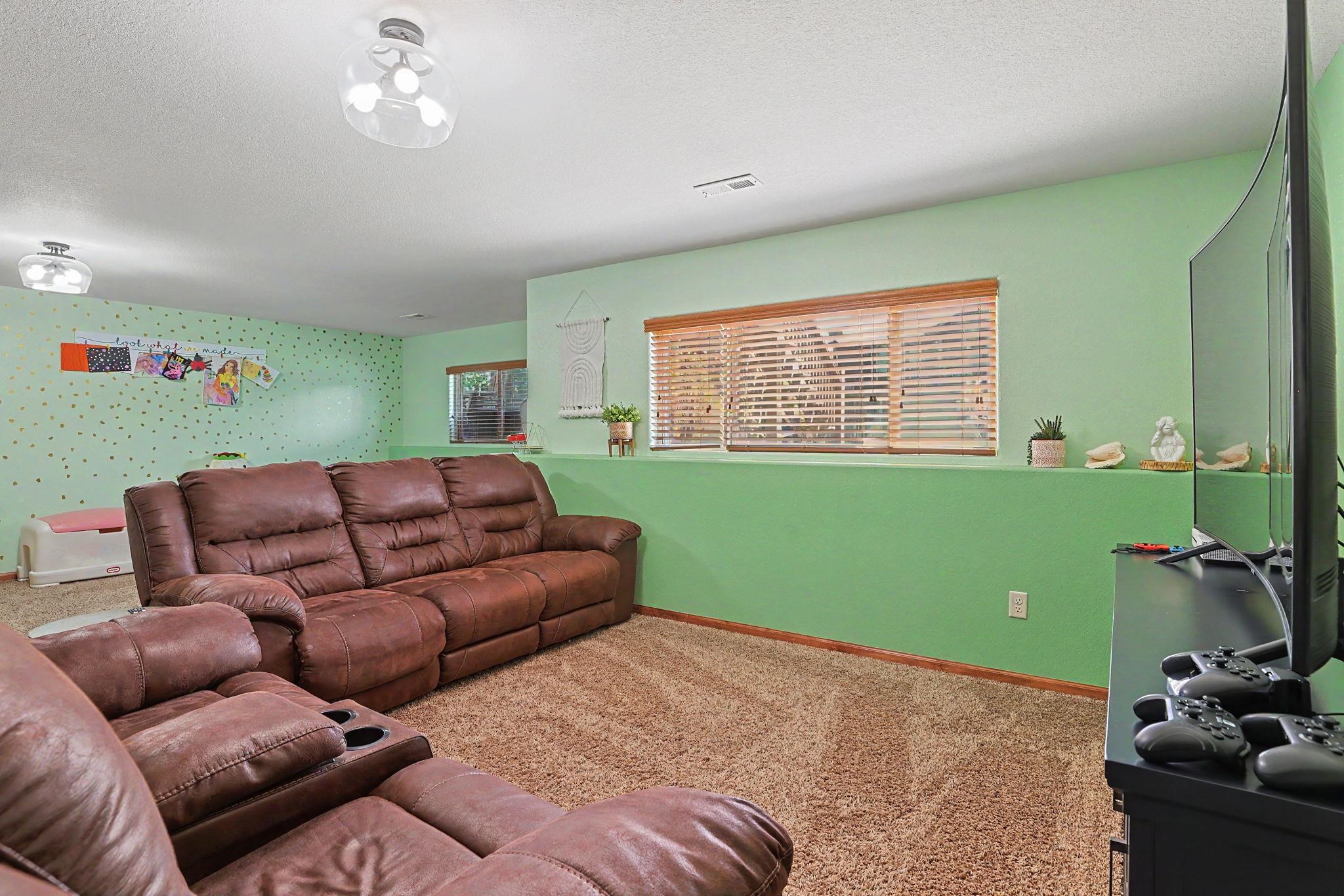 2113 N Walnut Creek Drive Derby KS 67037
