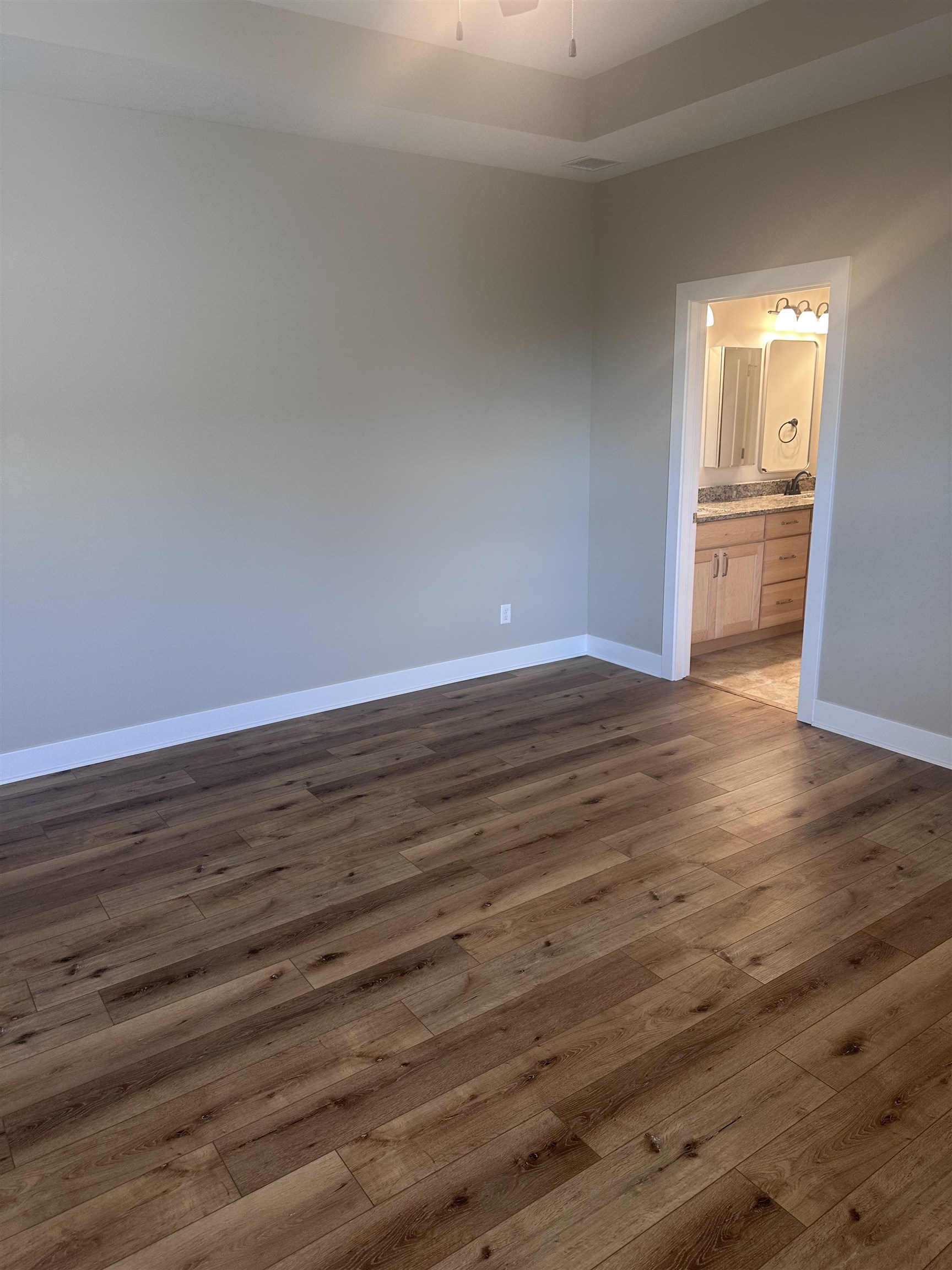 135 S Heritage Way Andover KS 67002