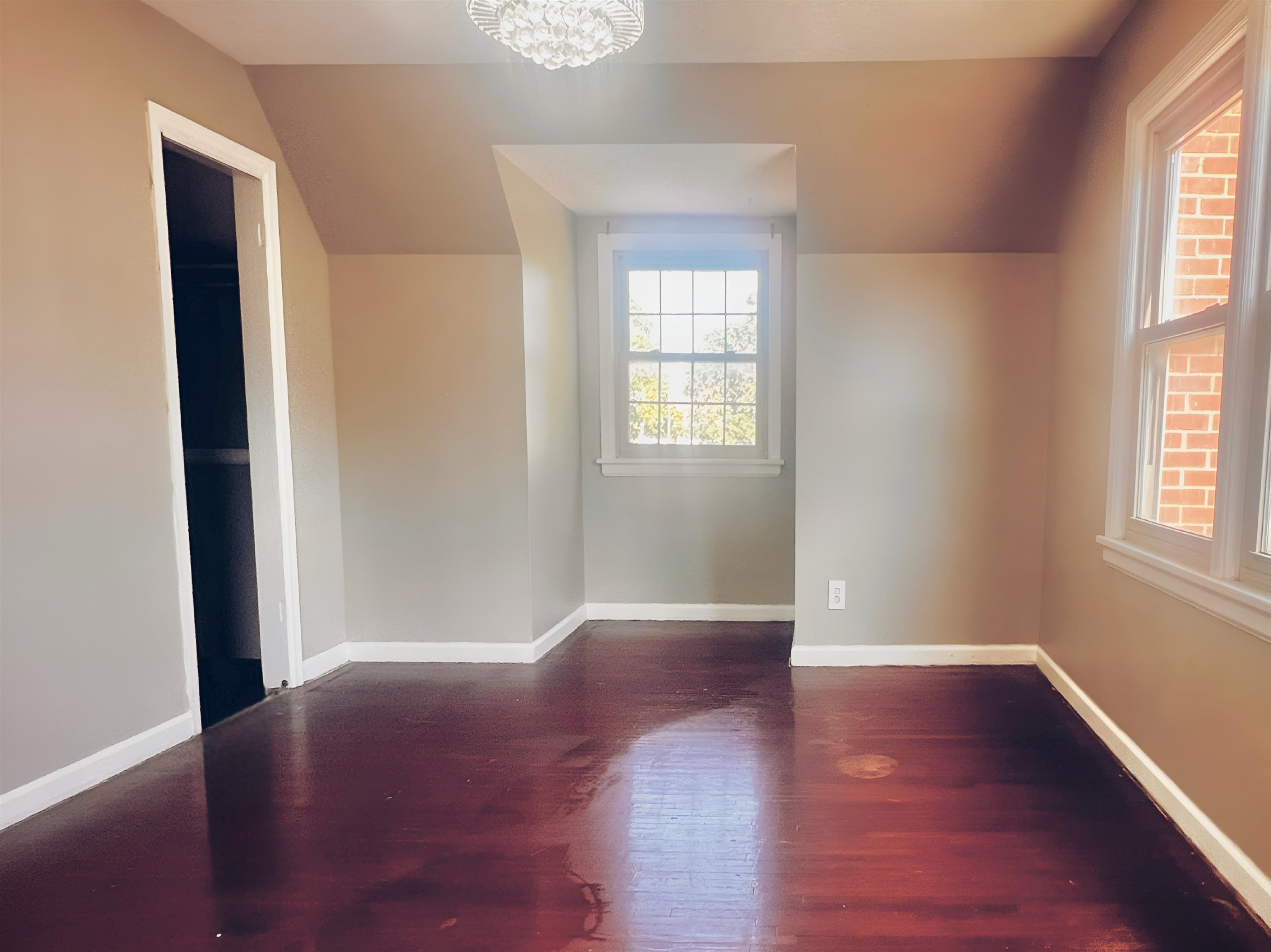1437 N Jeanette Wichita KS 67203