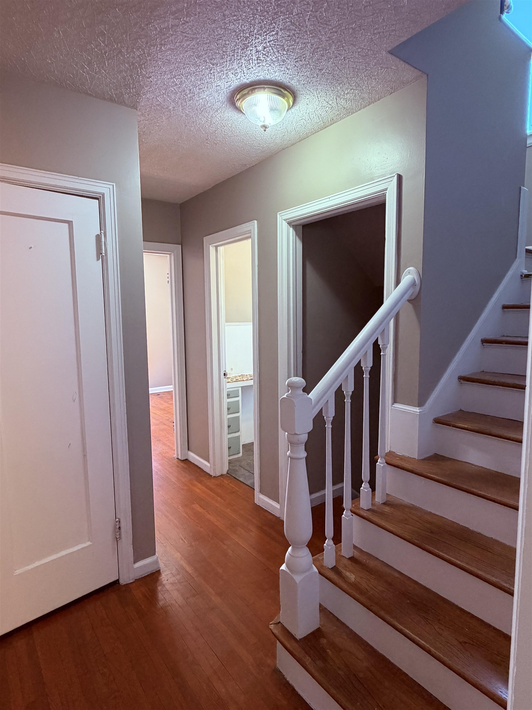 1437 N Jeanette Wichita KS 67203