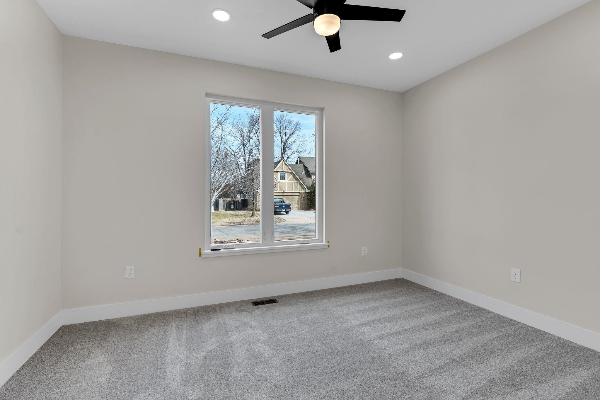7215 E Ayesbury Wichita KS 67226