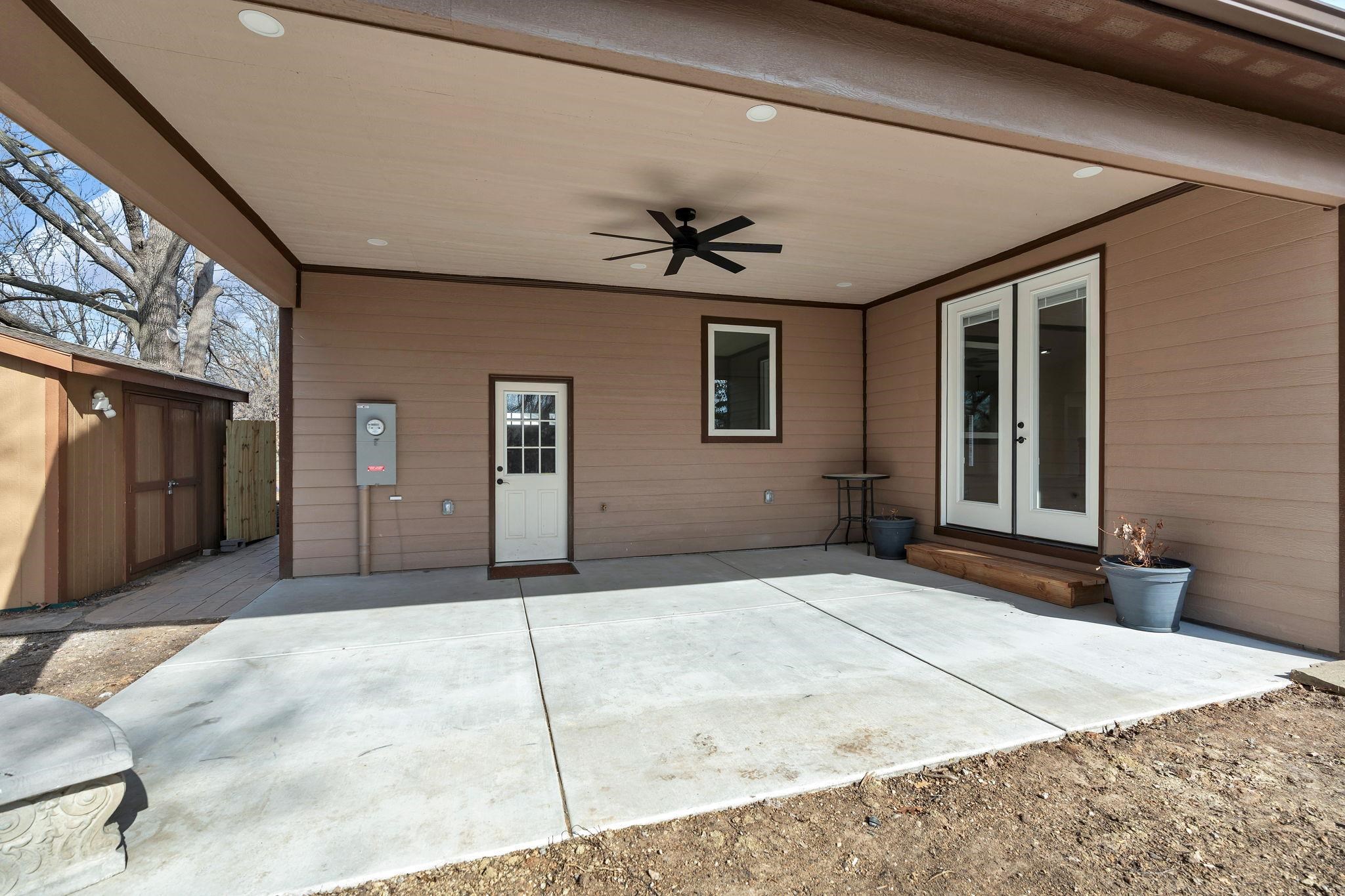 7215 E Ayesbury Wichita KS 67226