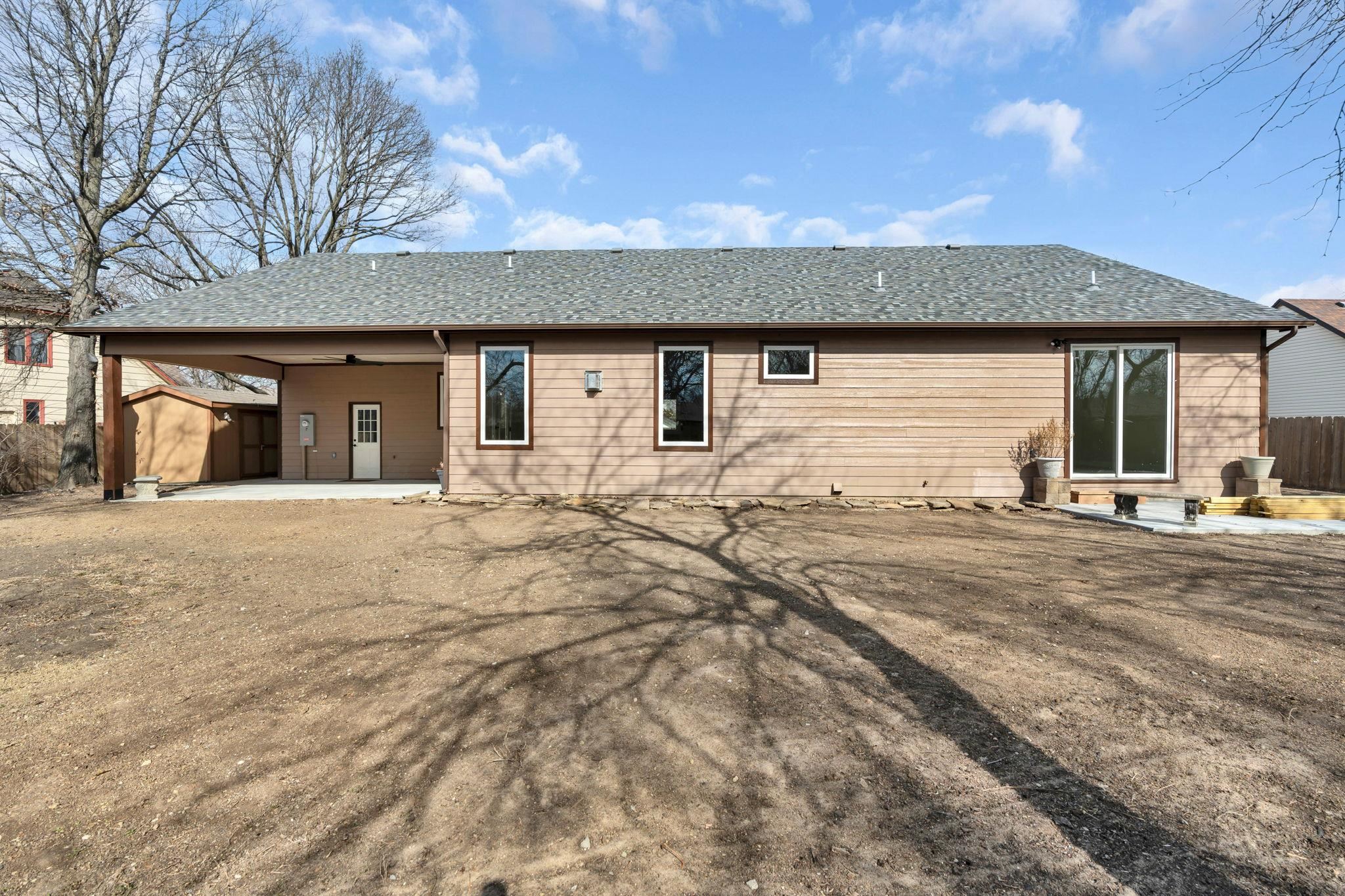 7215 E Ayesbury Wichita KS 67226