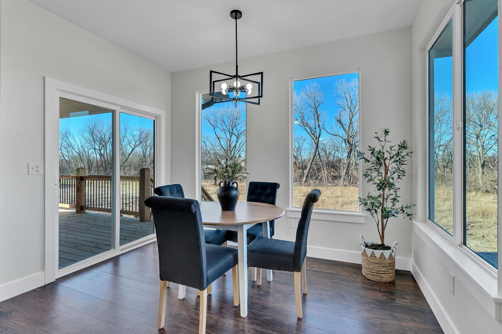 675 S Arbor Valley Way Valley Center KS 67147