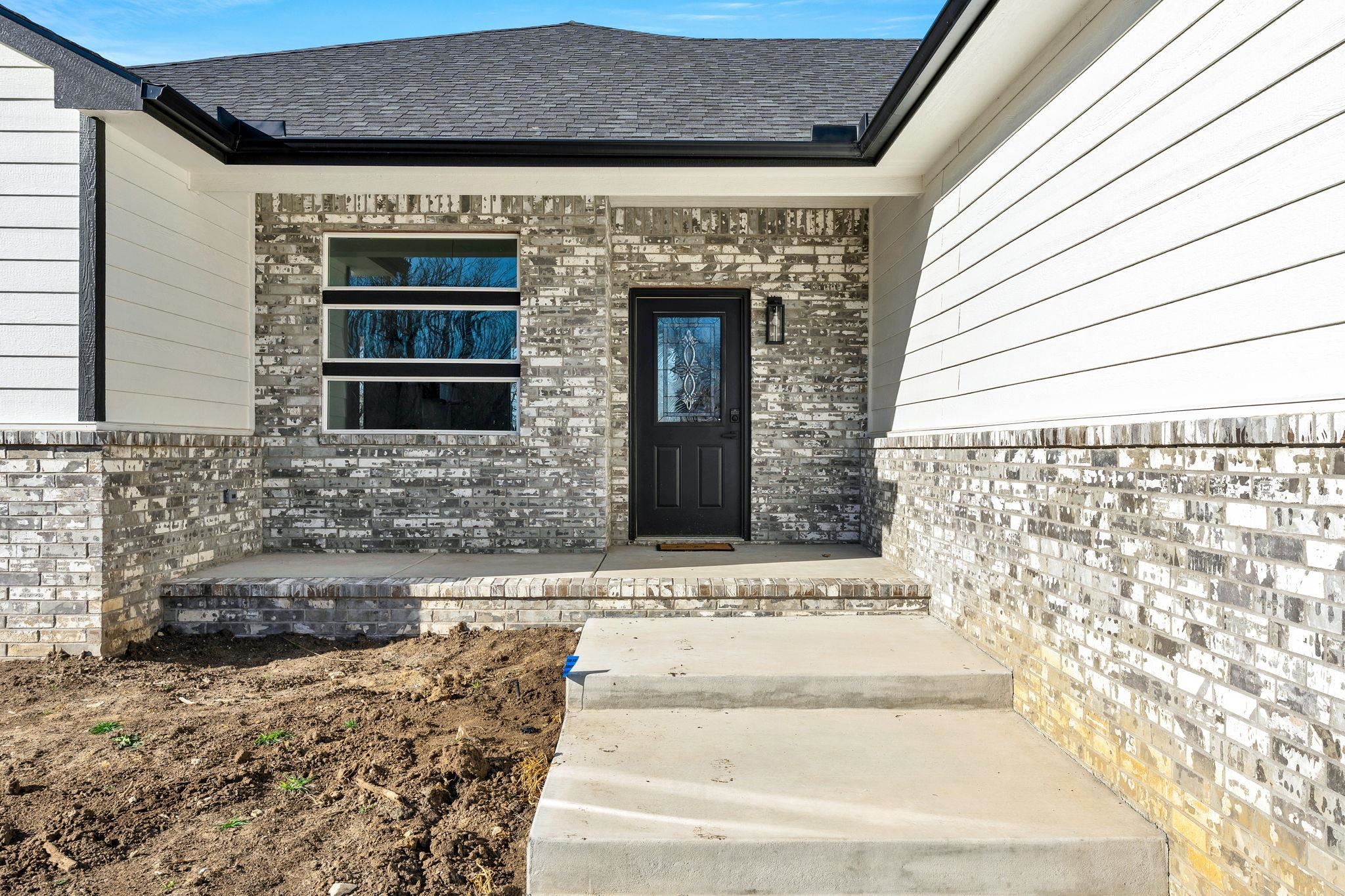 675 S Arbor Valley Way Valley Center KS 67147