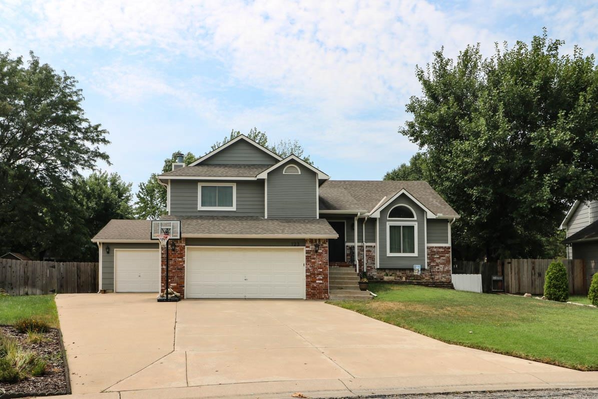 123 E Sandhill Road Derby KS 67037