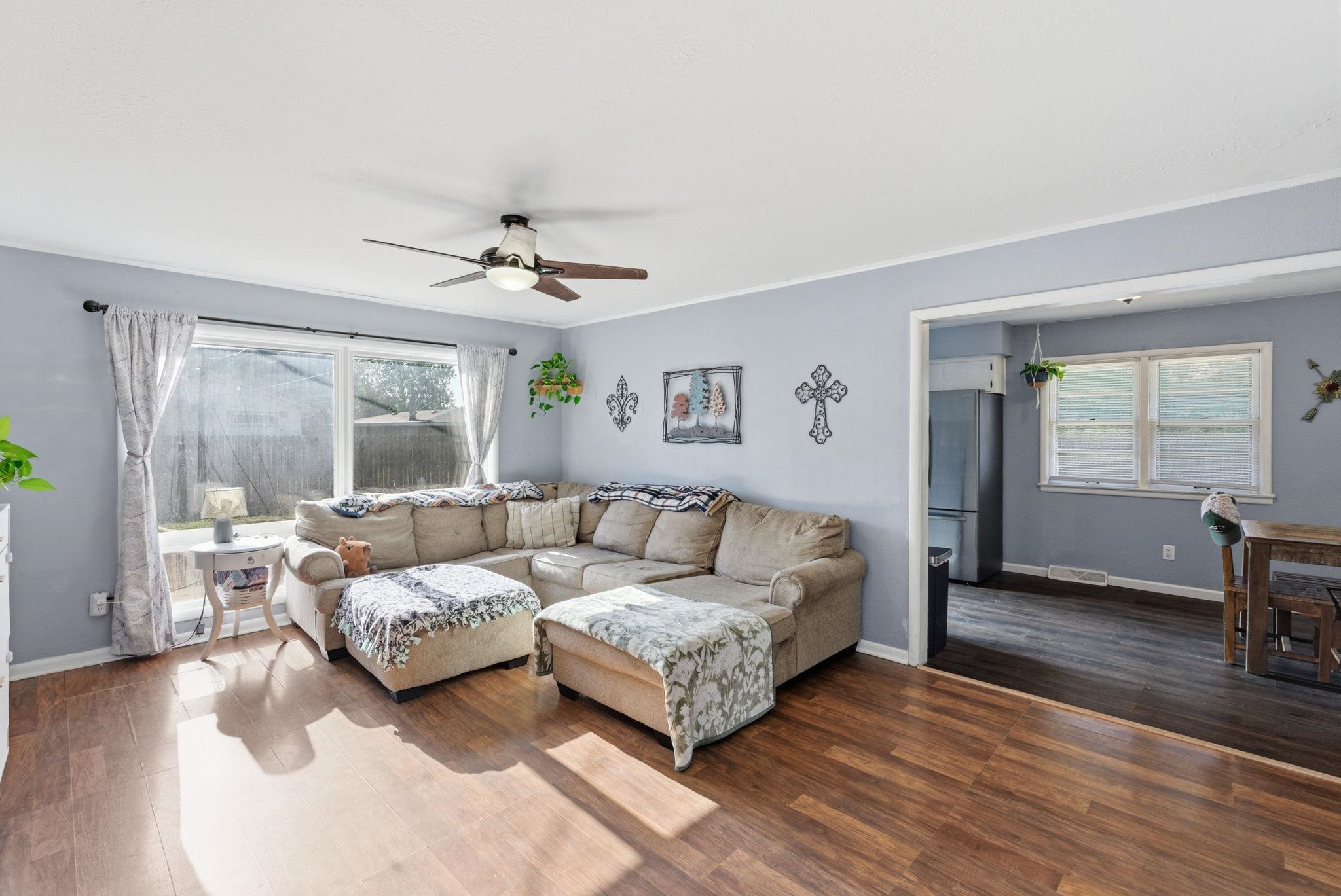 312 N Brownthrush Lane Wichita KS 67212