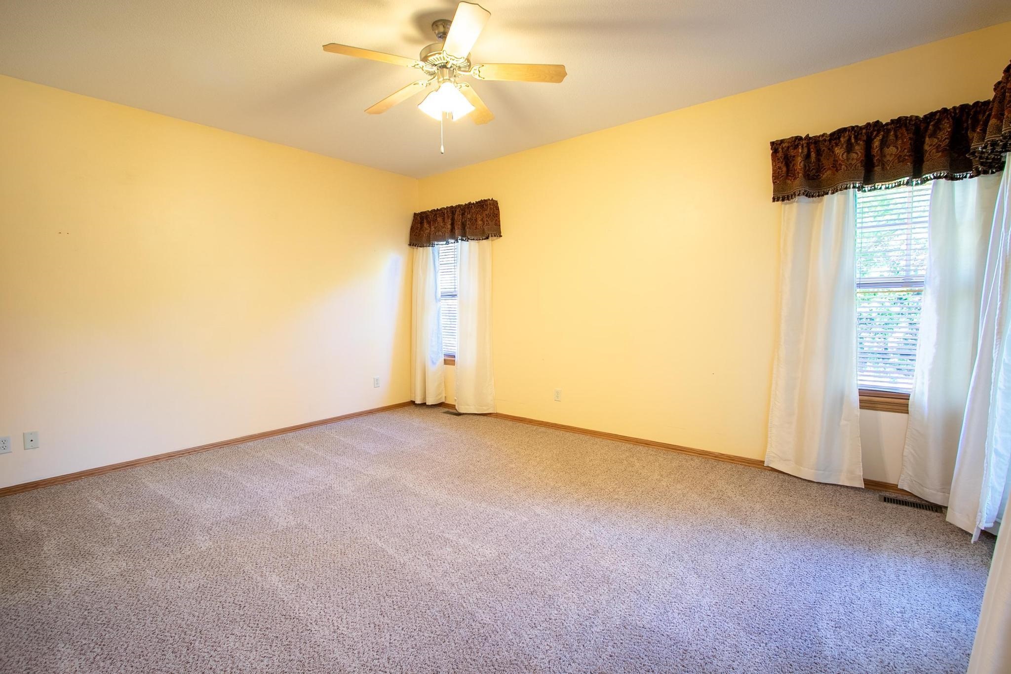 533 Autumn Glen Court Newton KS 67114