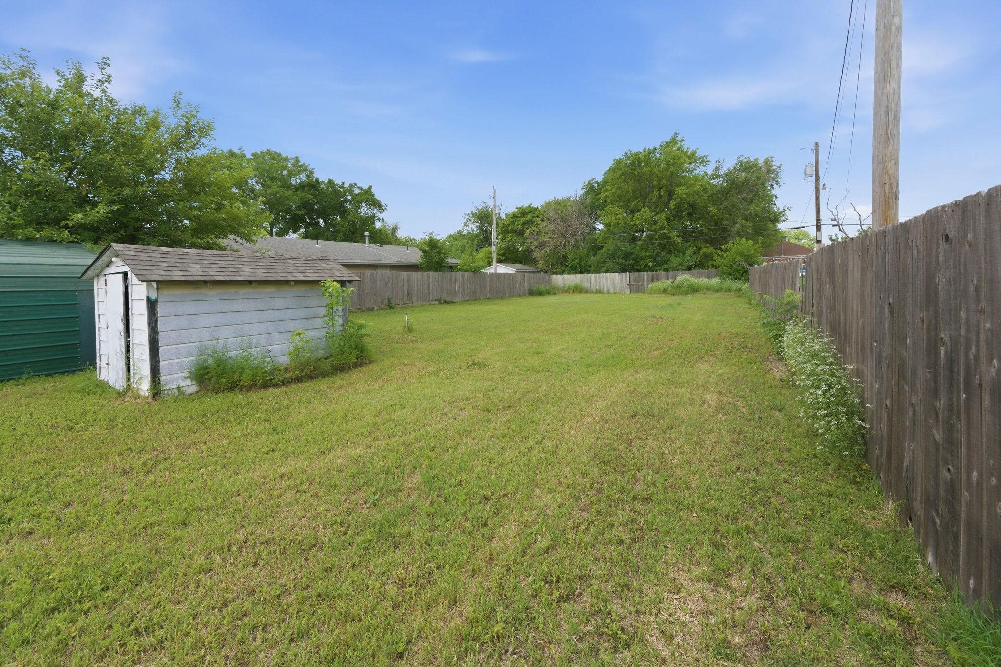 1015 S Glenn Street Wichita KS 67213