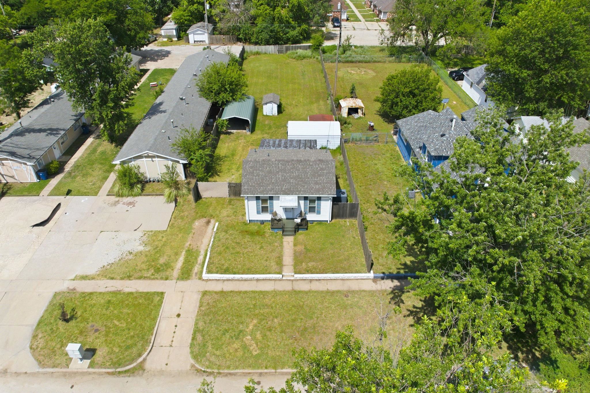 1015 S Glenn Street Wichita KS 67213