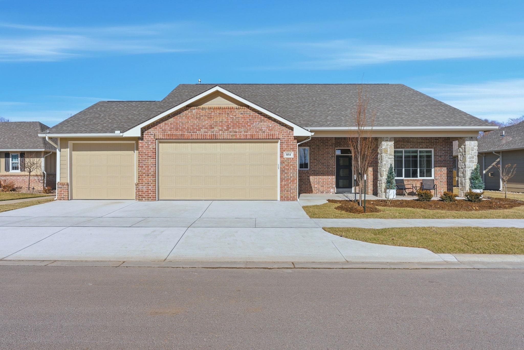854 N Thornton Street Wichita KS 67235