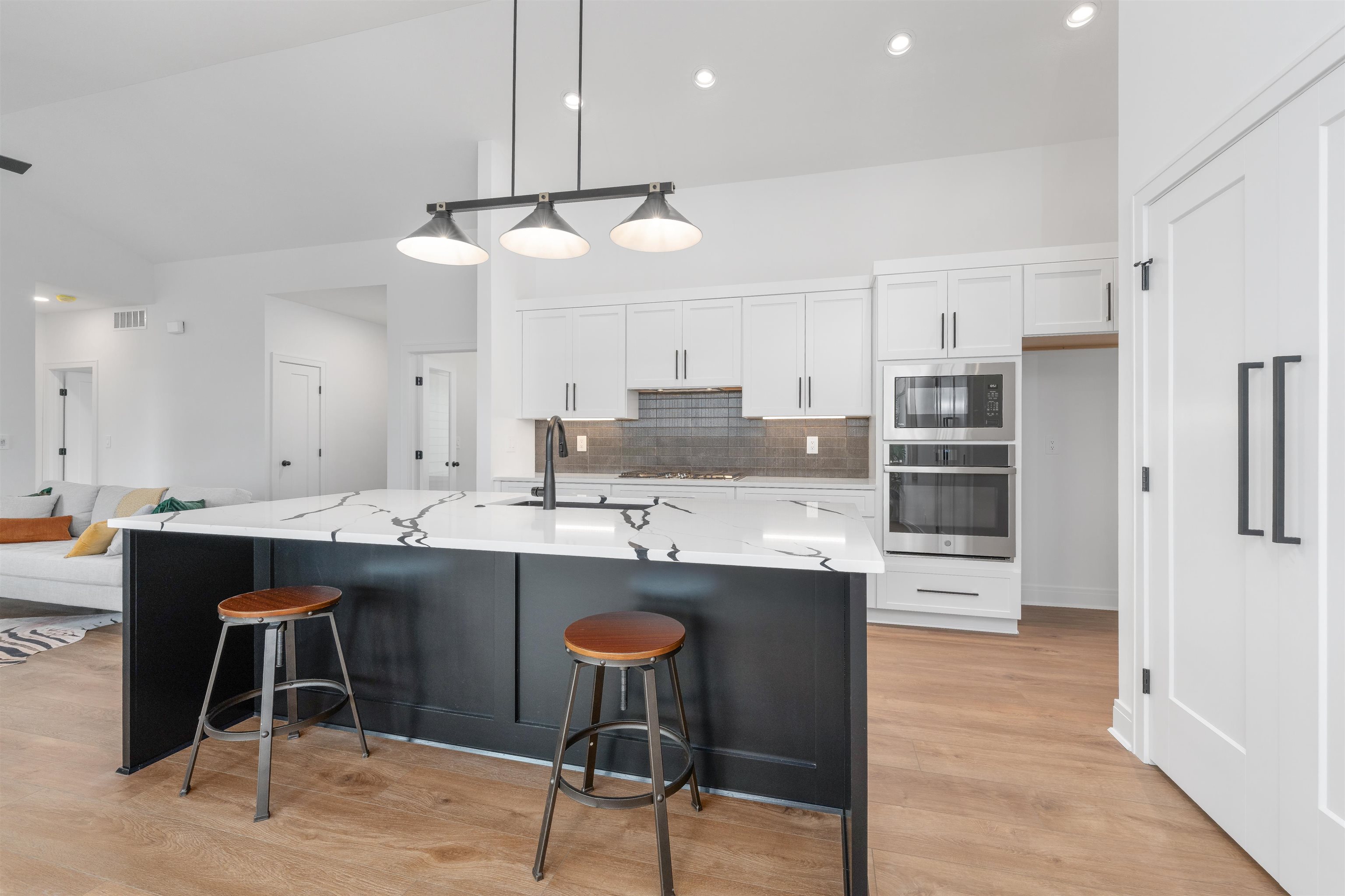 3137 Pine Grove Circle Wichita KS 67205