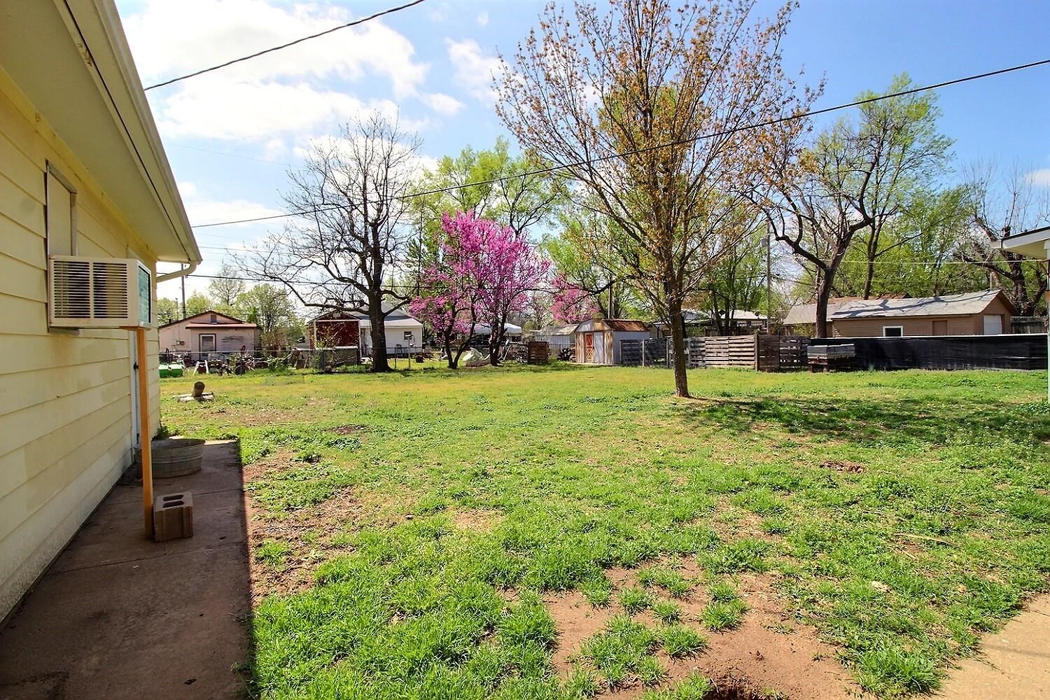 1201 W Oklahoma Avenue Arkansas City KS 67005