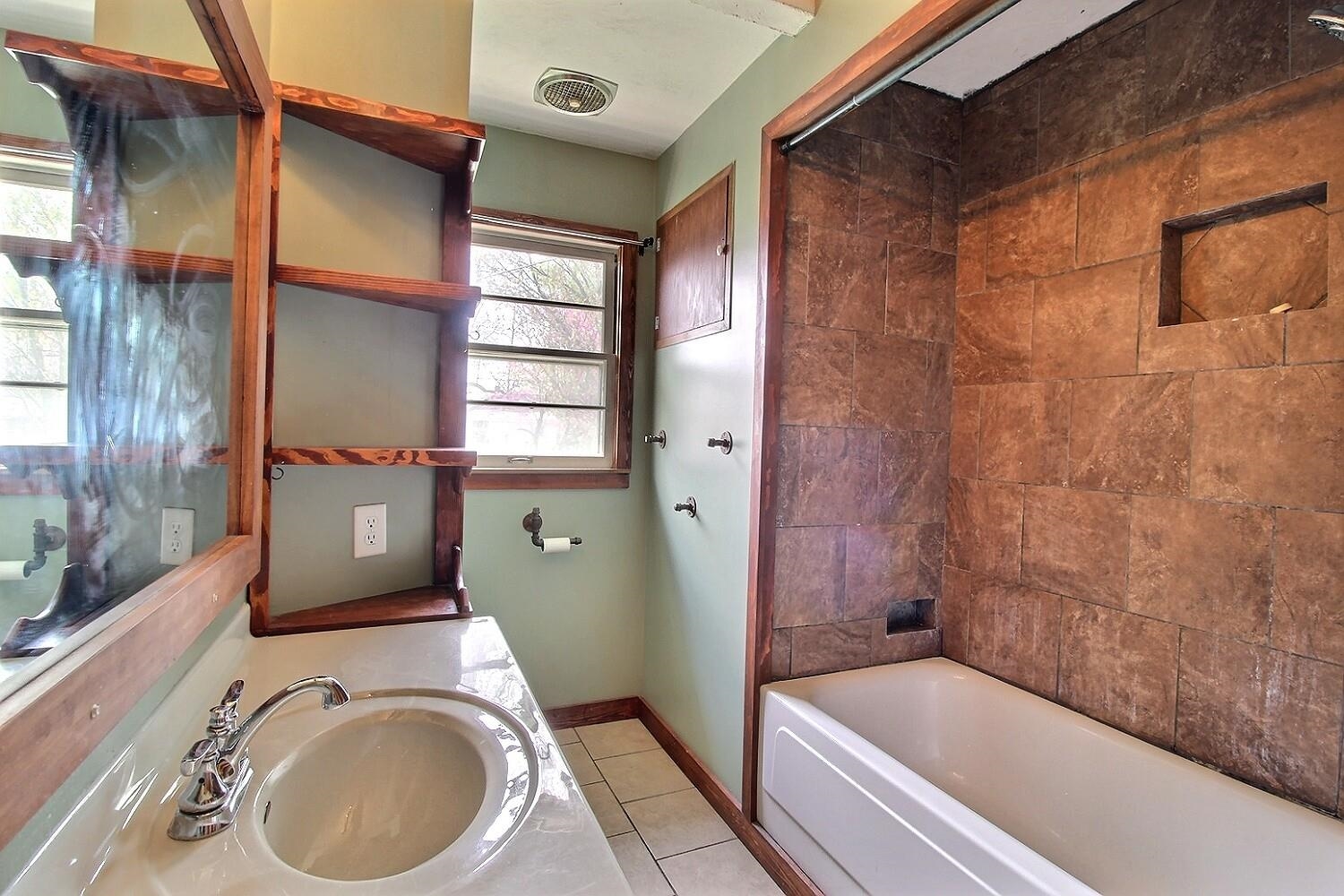 1201 W Oklahoma Avenue Arkansas City KS 67005