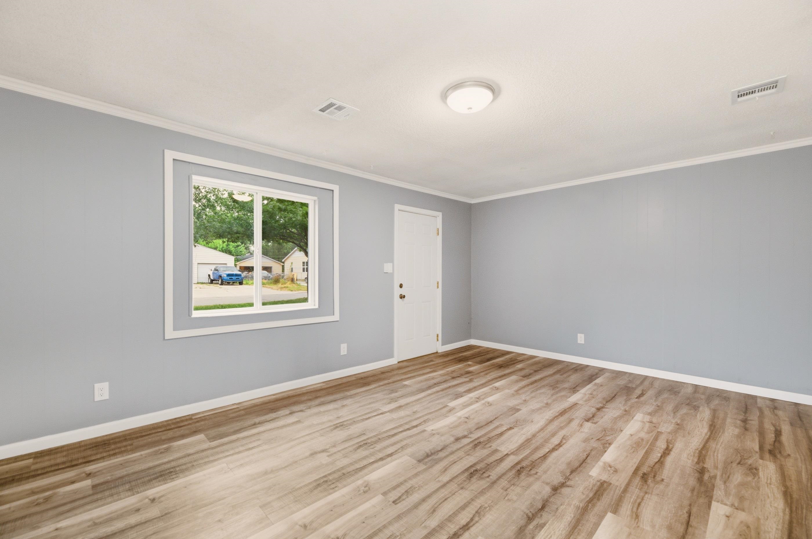 818 W 51st Street S Wichita KS 67217