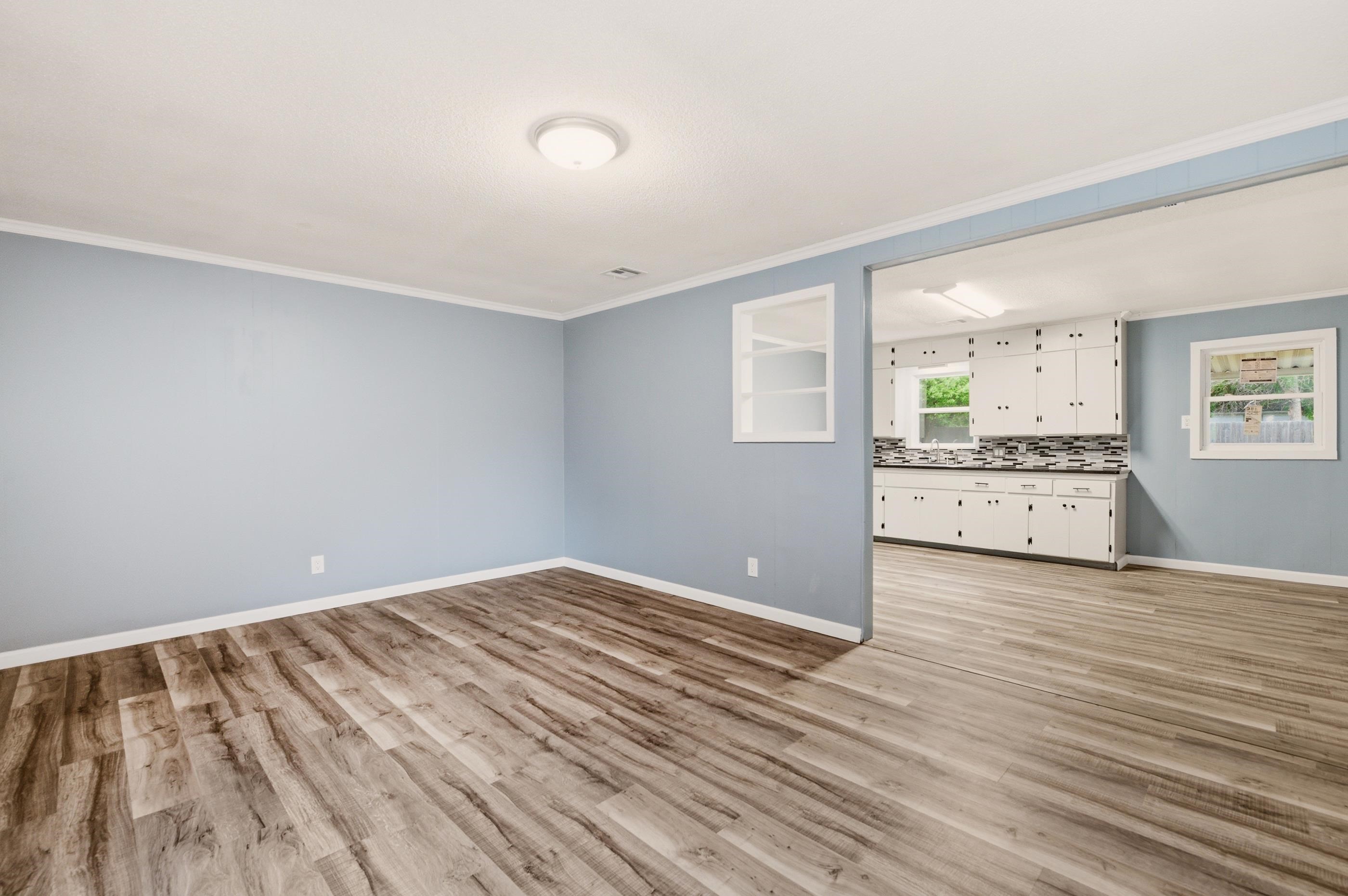818 W 51st Street S Wichita KS 67217