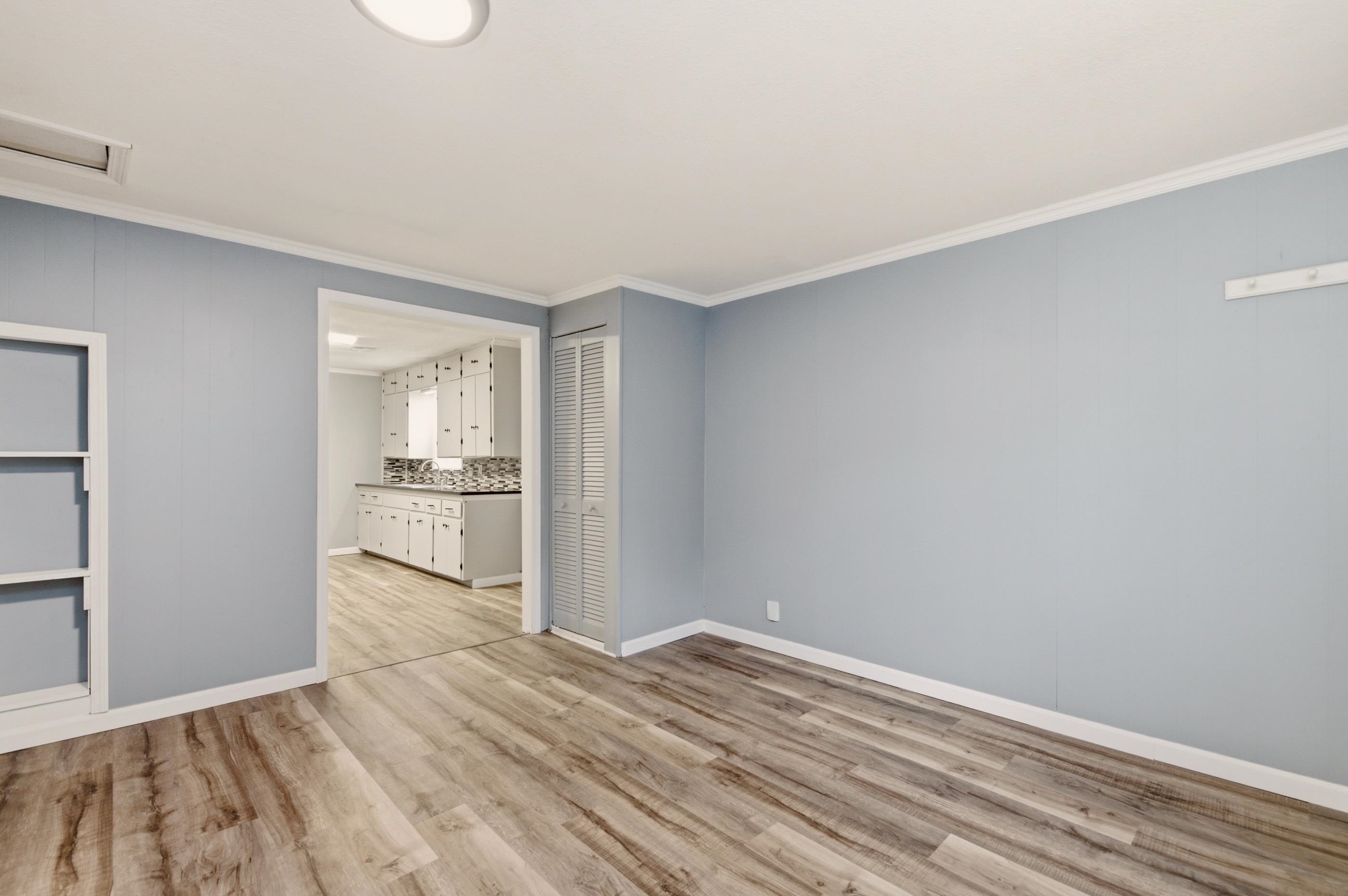818 W 51st Street S Wichita KS 67217