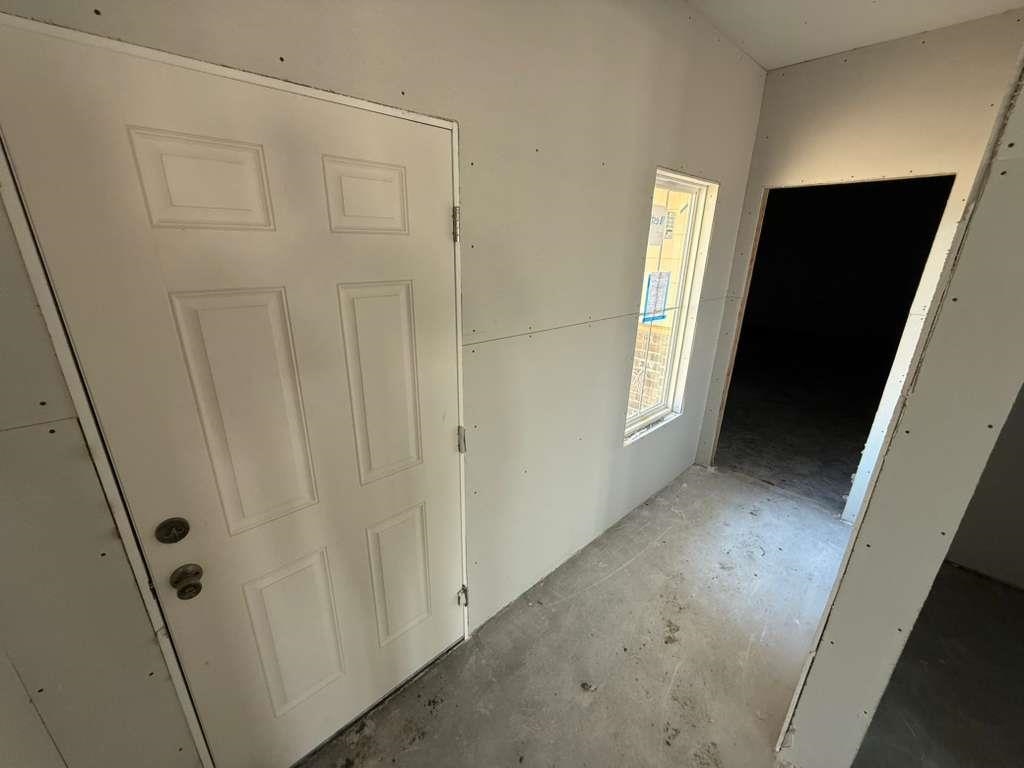 5085 N Toben Drive Bel Aire KS 67226